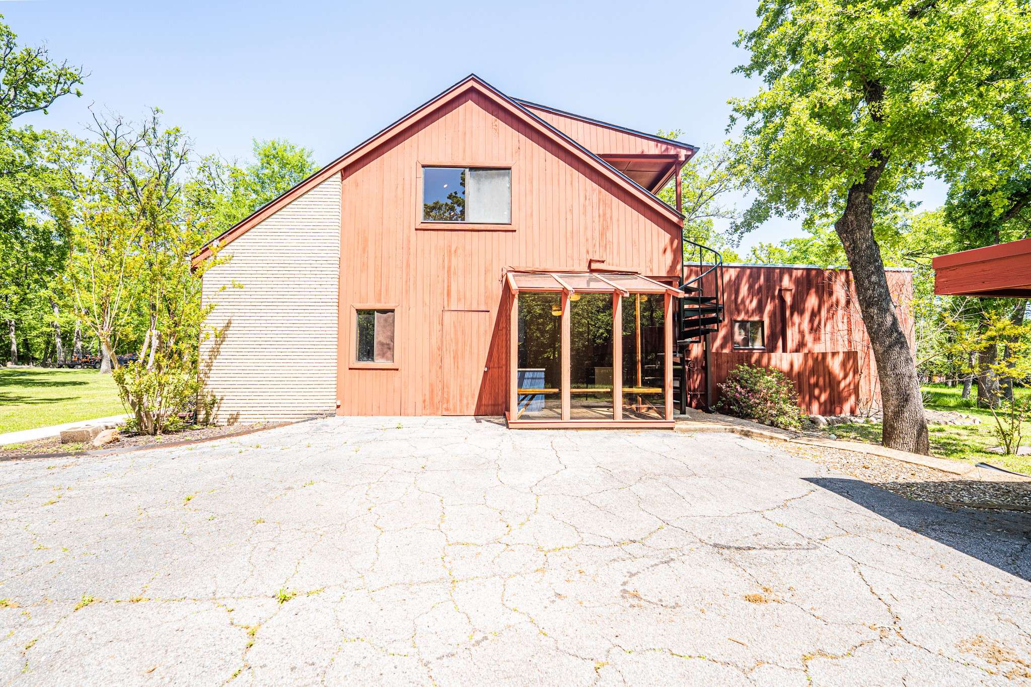 Sulphur Springs, TX 75482,173 Cedar LN