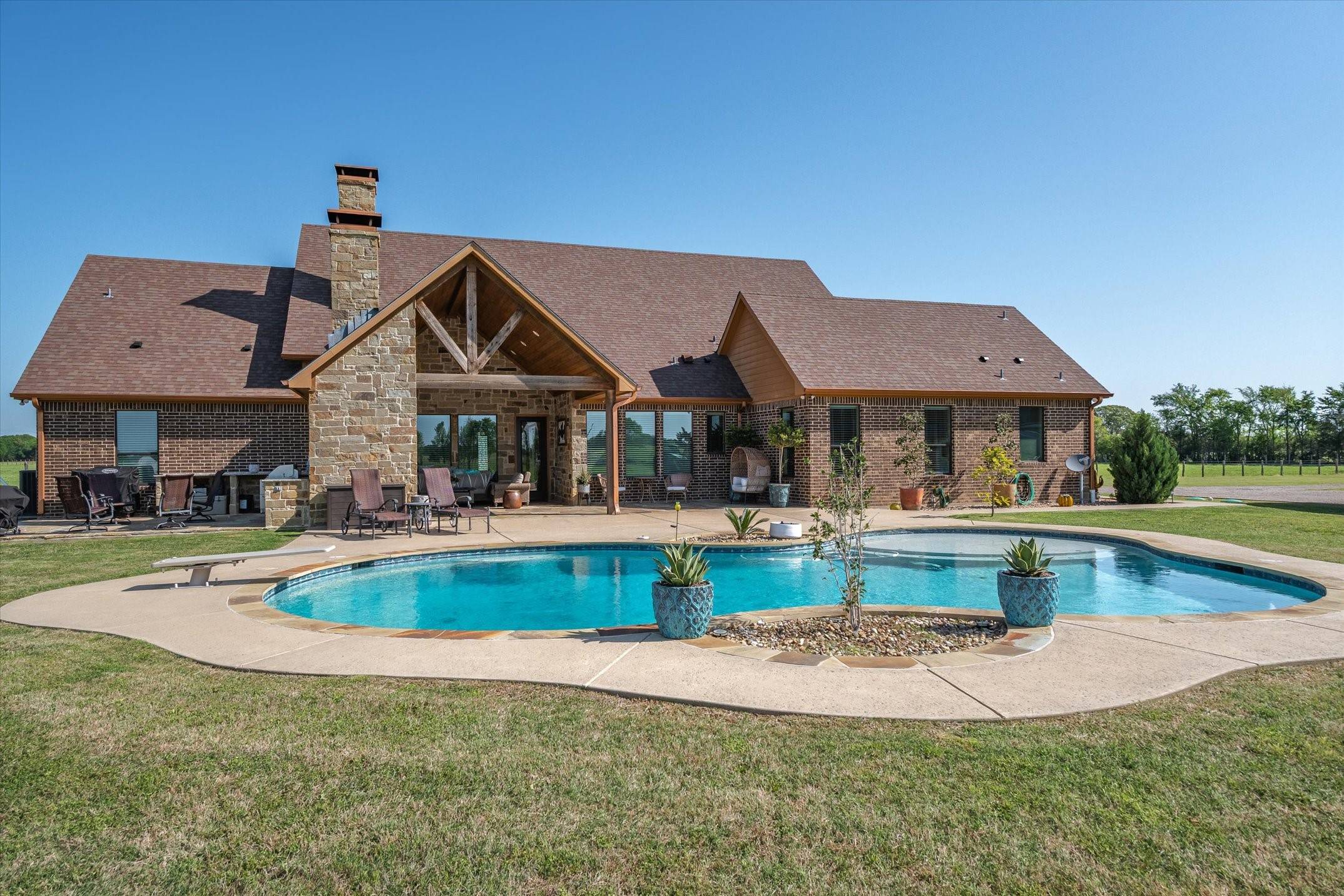 Ben Wheeler, TX 75754,4152 VZ County Road 4301