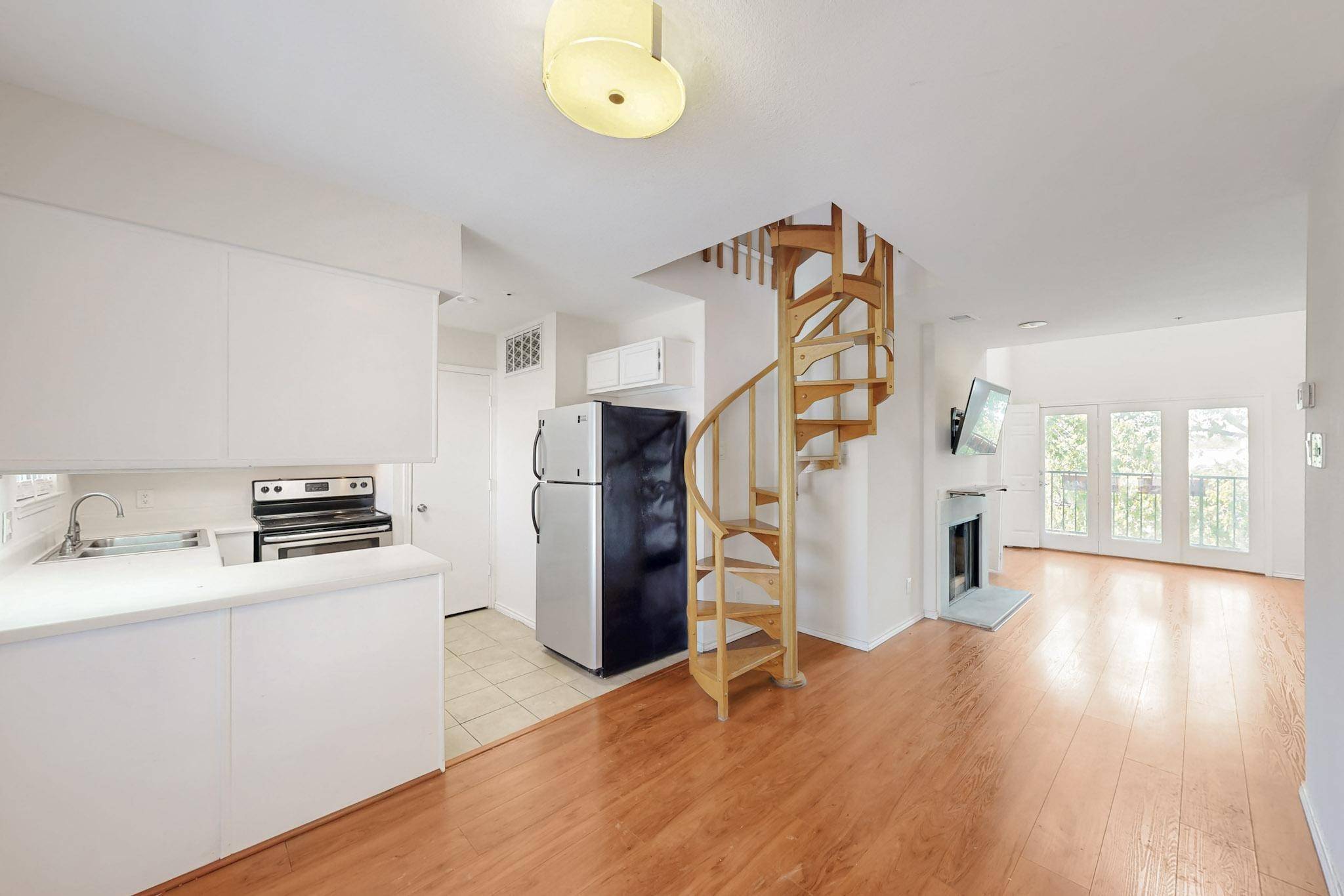 Dallas, TX 75205,4303 Buena Vista ST #306