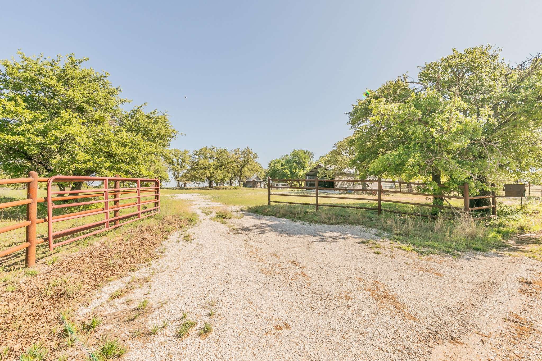 Eastland, TX 76448,202 County Road 298
