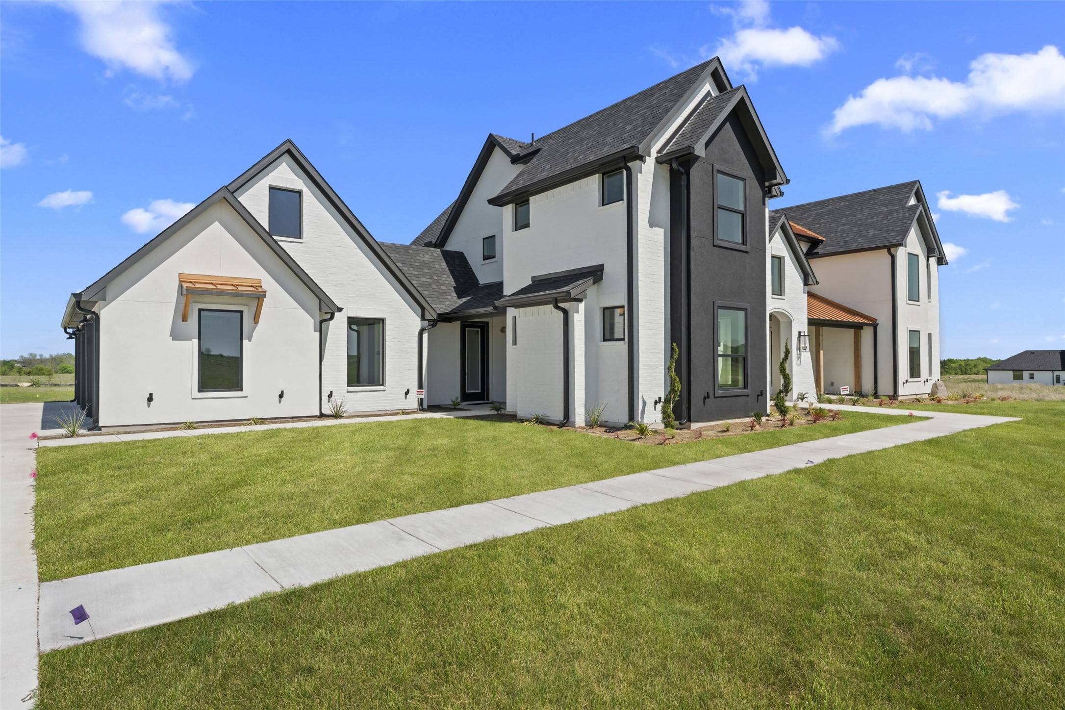 Waxahachie, TX 75167,231 Marie LN