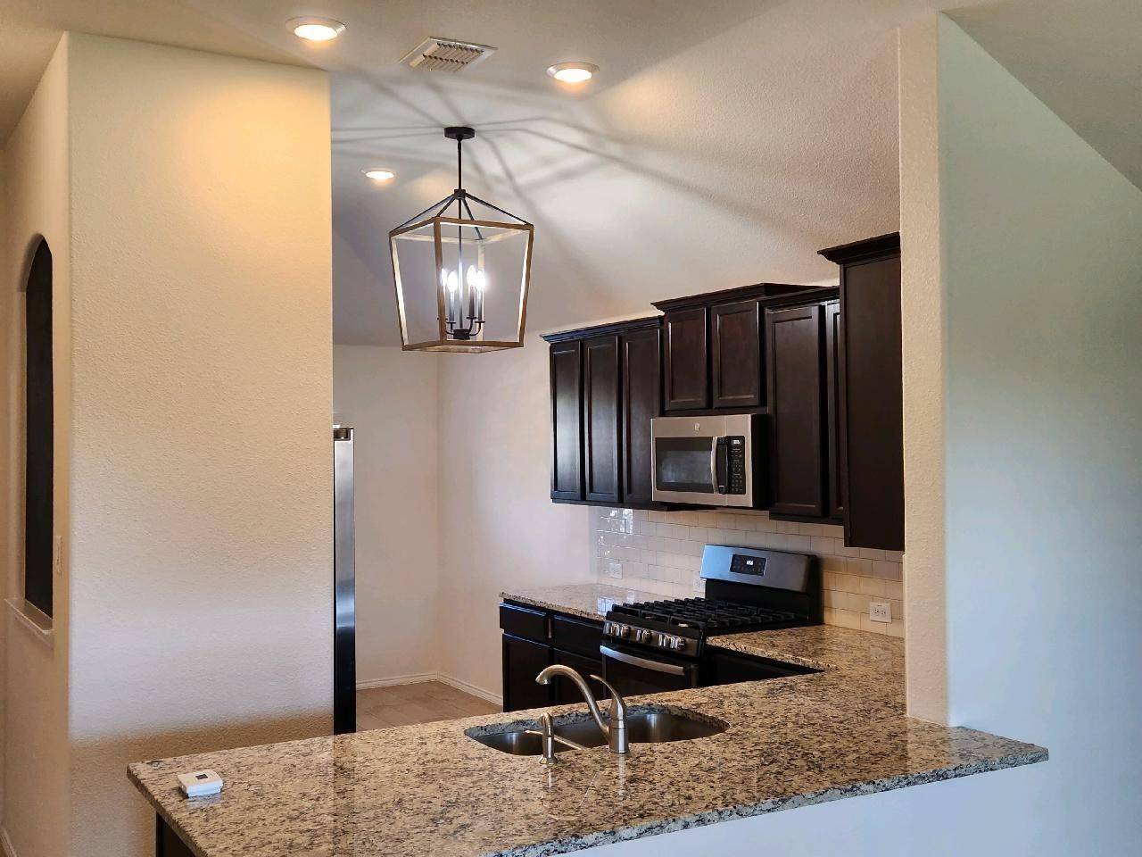Fort Worth, TX 76052,601 Saguaro DR