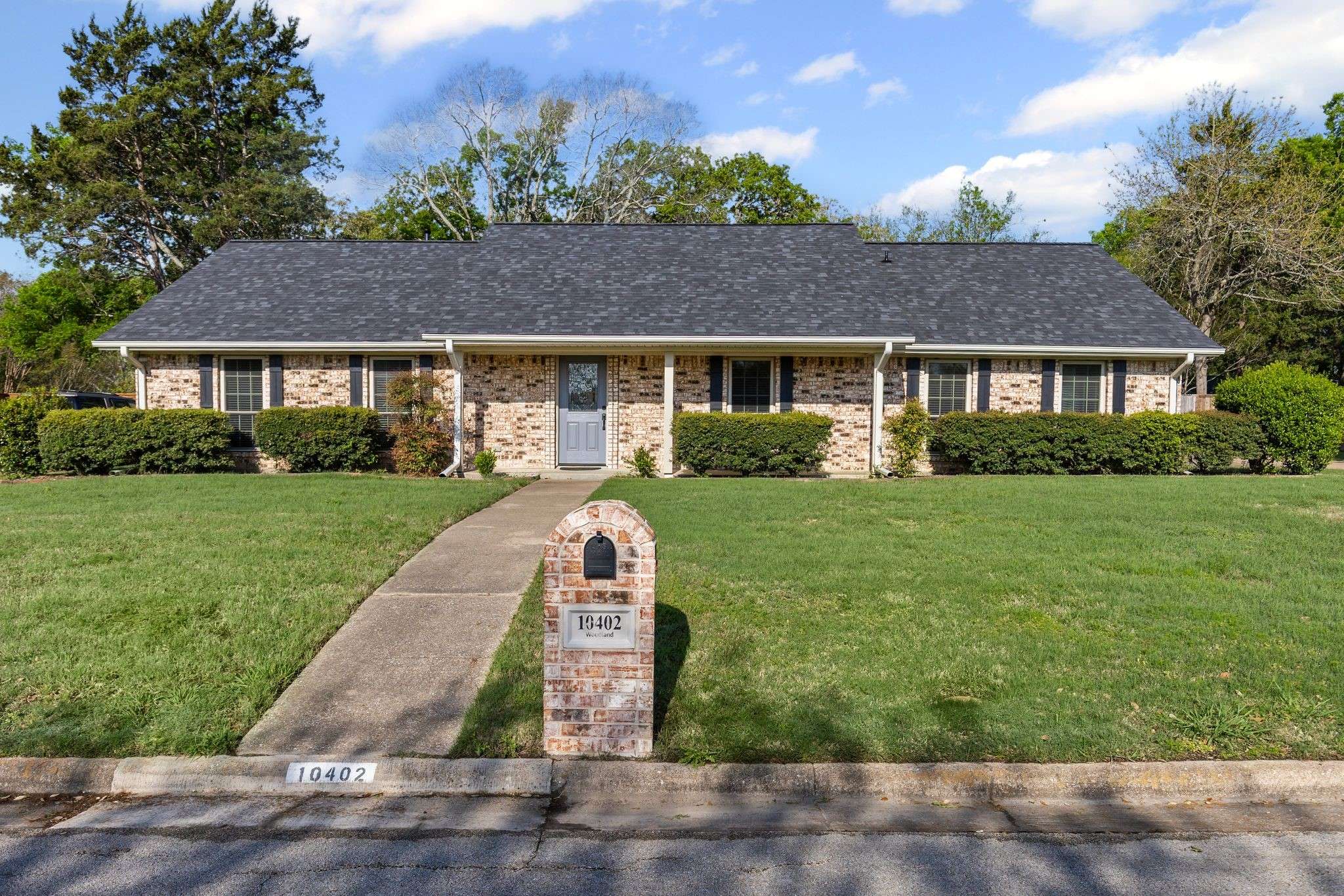Greenville, TX 75402,10402 Woodland DR