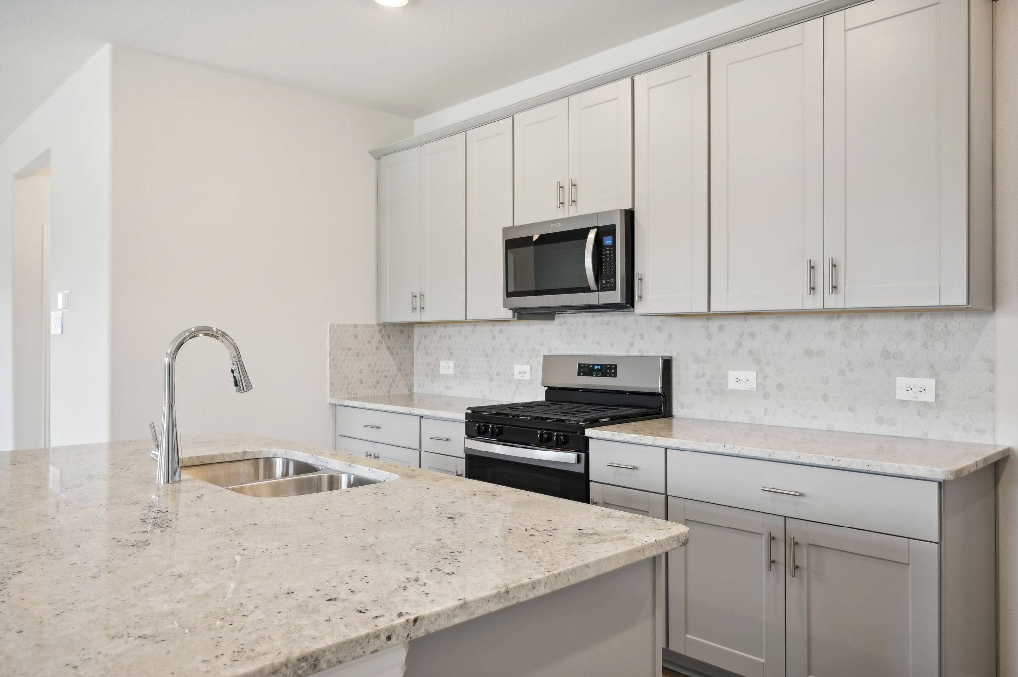 Mckinney, TX 75069,514 Ezra LN