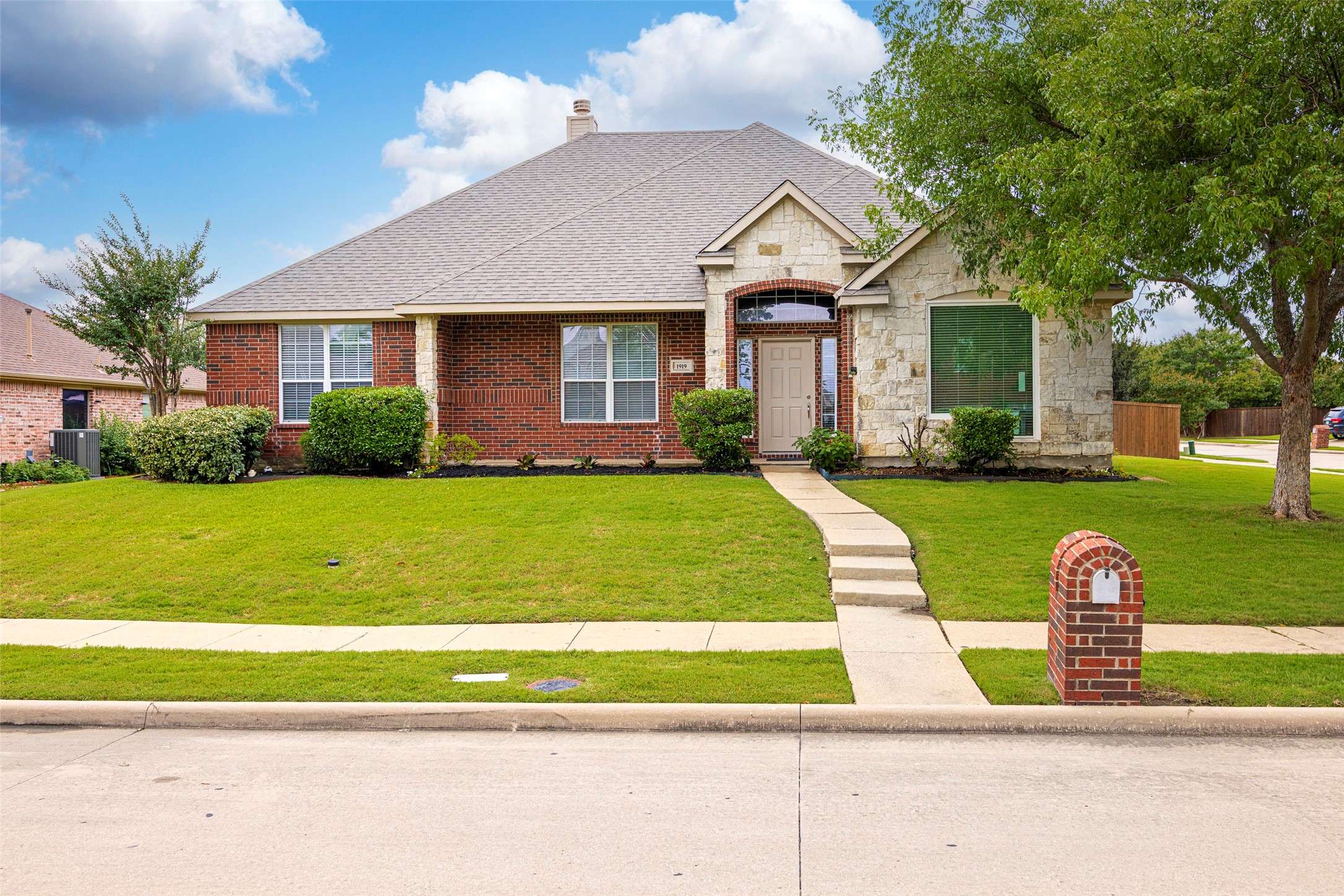 Wylie, TX 75098,1919 Water Fall WAY