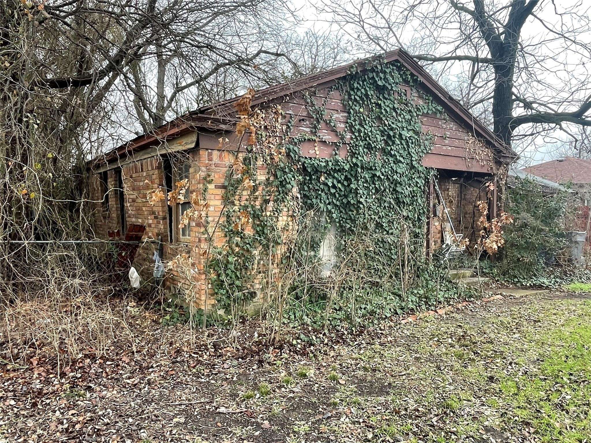 Dallas, TX 75220,3634 Durango DR