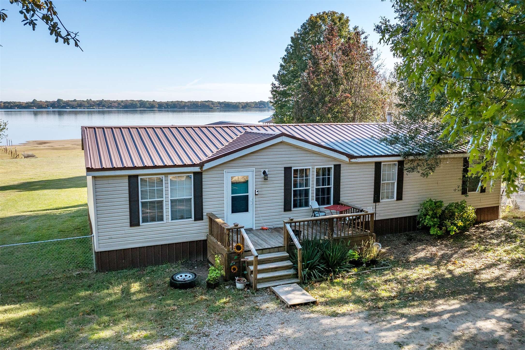 Gun Barrel City, TX 75156,210 Bayview ST