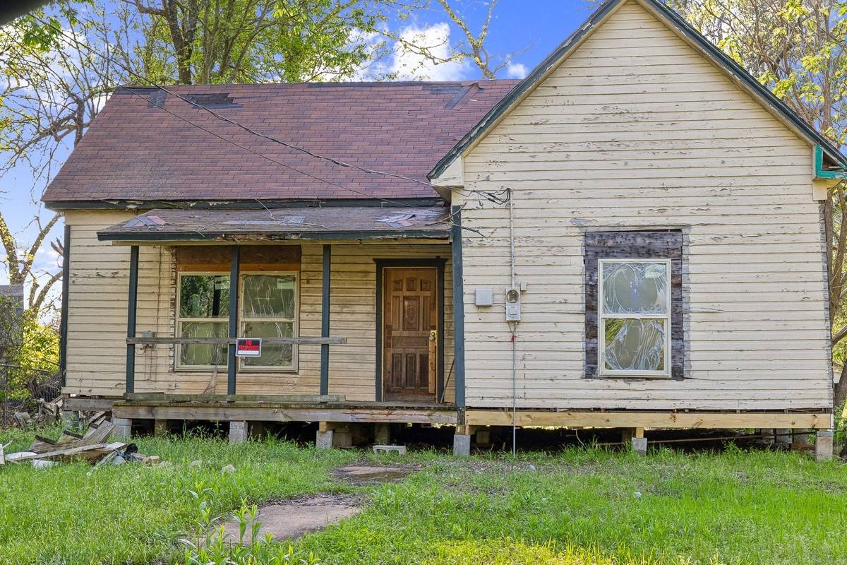 Paris, TX 75460,420 8th ST SW