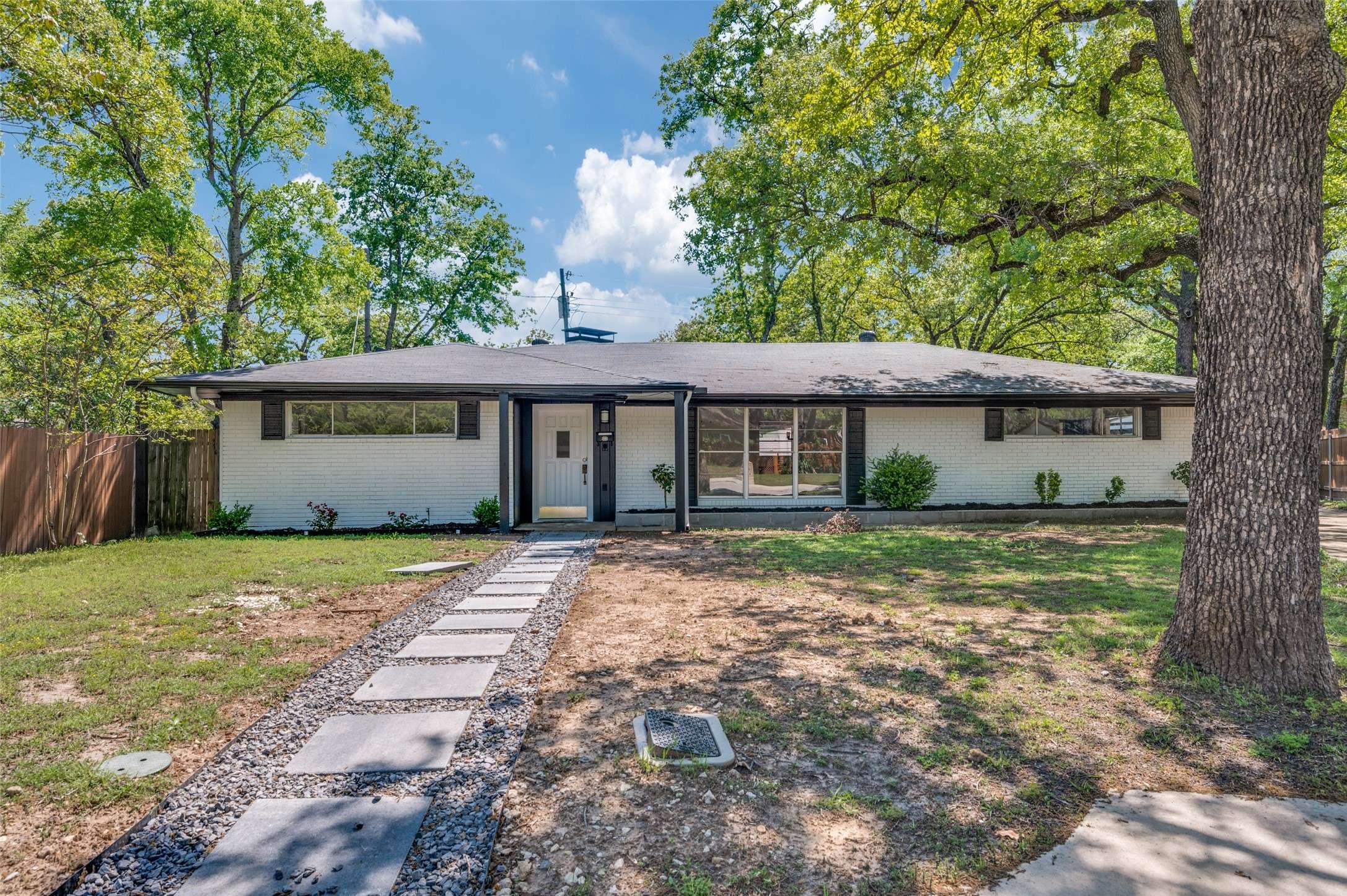 Irving, TX 75061,311 Lincolnshire CT