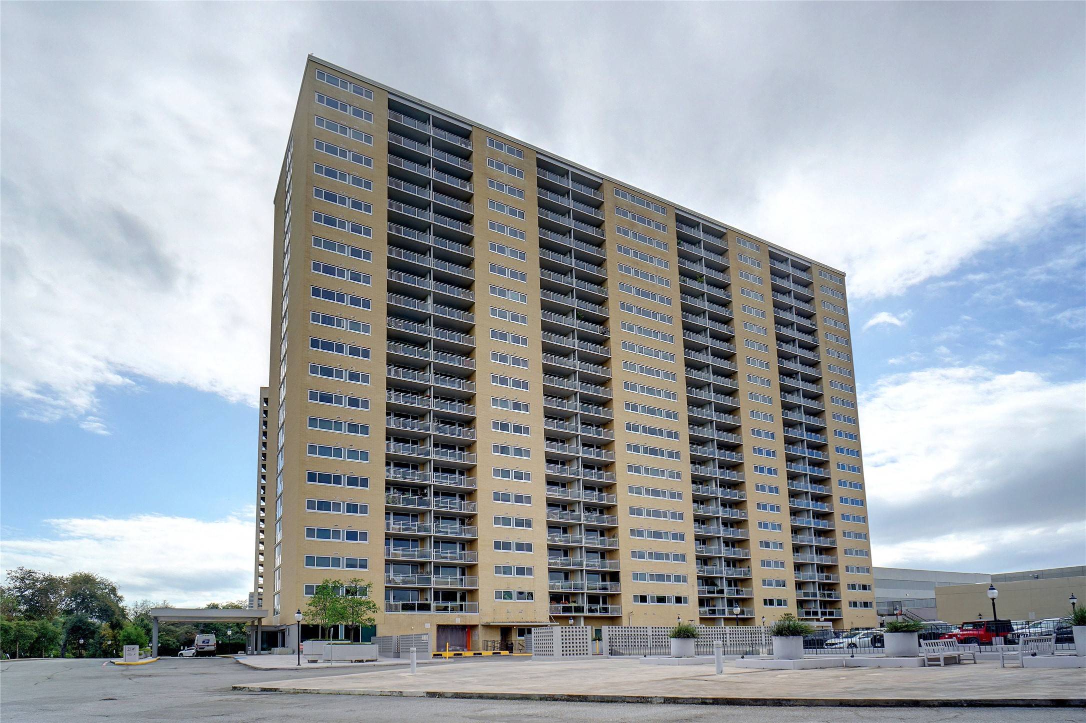 Dallas, TX 75219,3883 Turtle Creek BLVD #1102