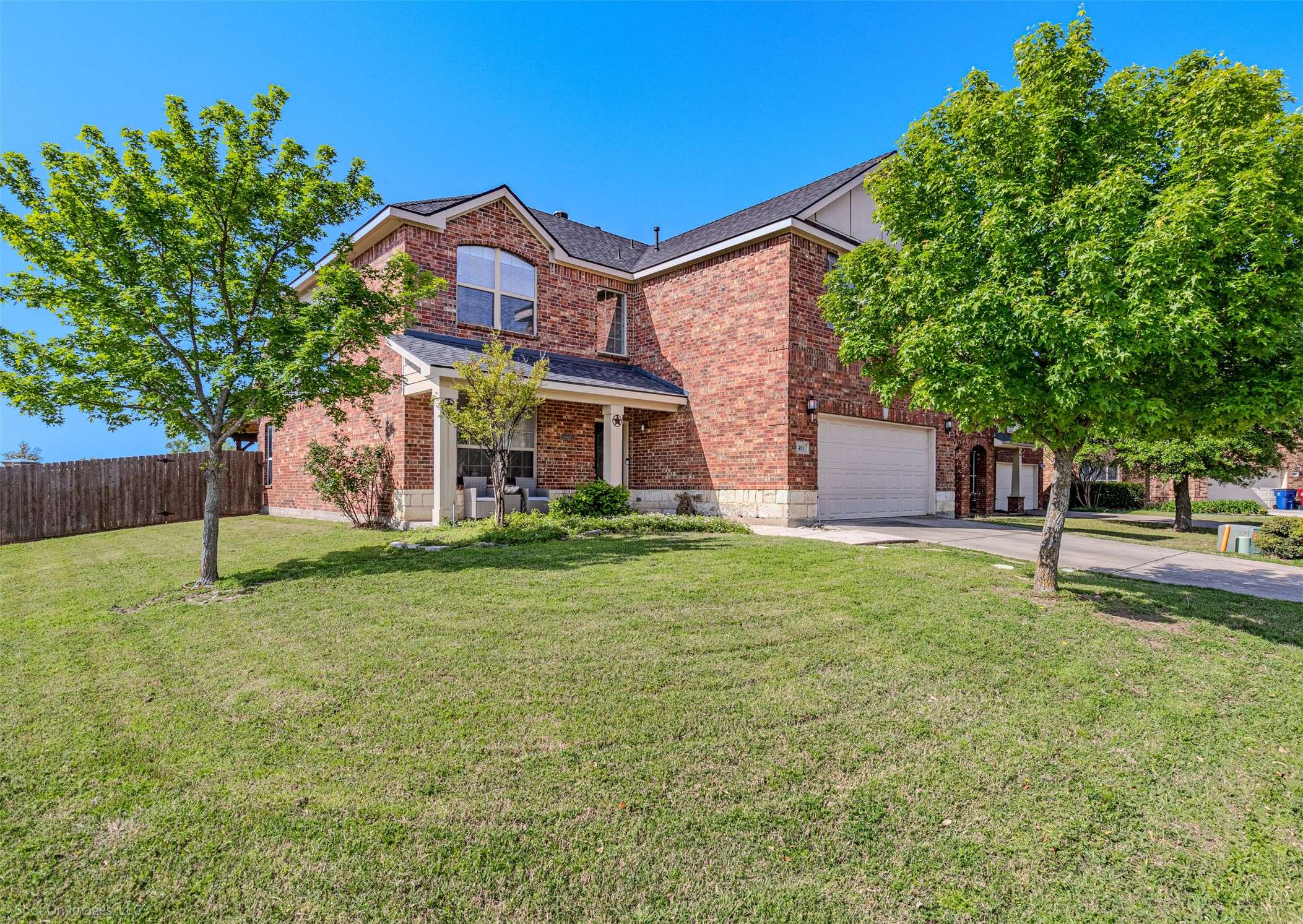 Van Alstyne, TX 75495,401 Villanova DR