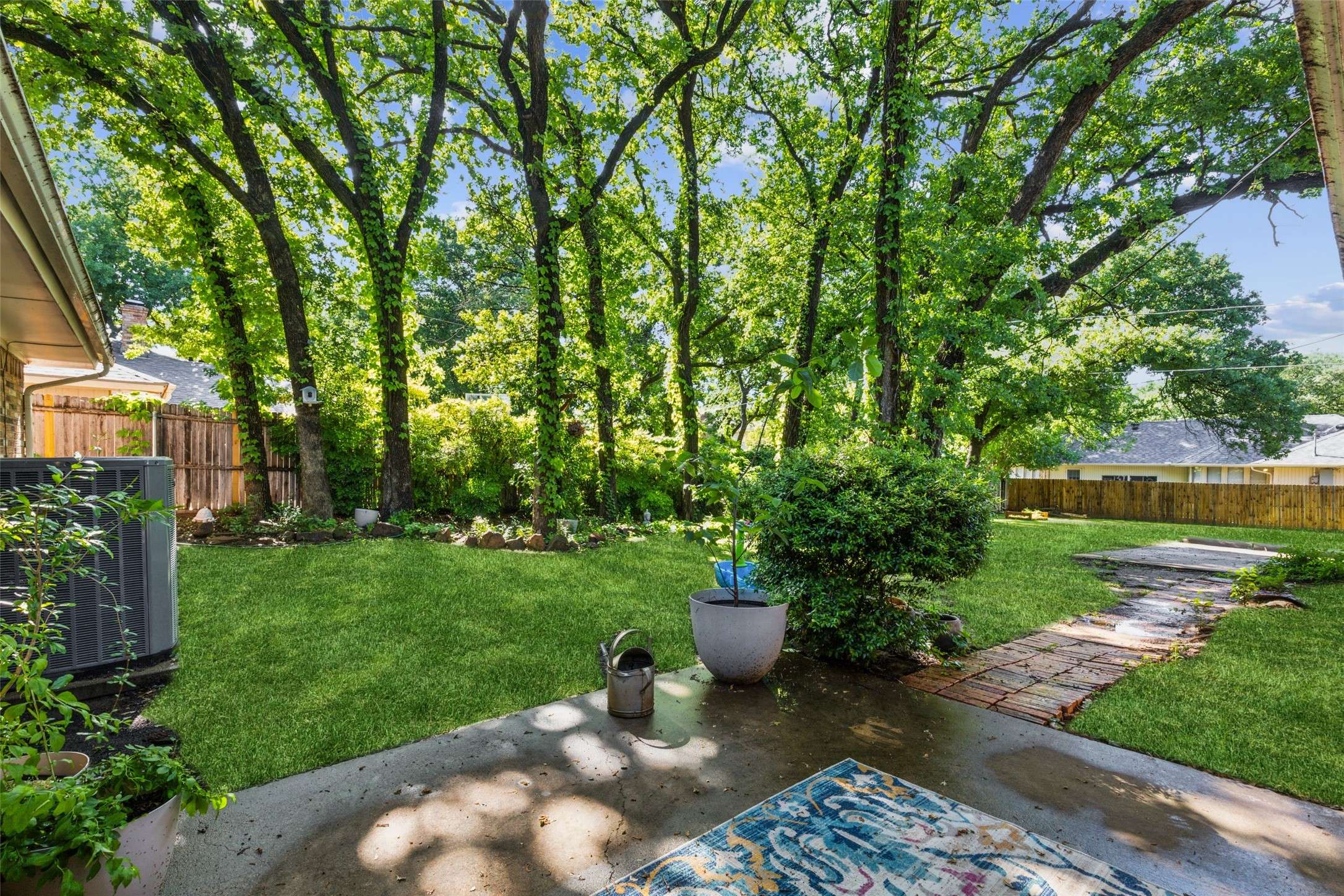 Arlington, TX 76012,1008 Wayland DR