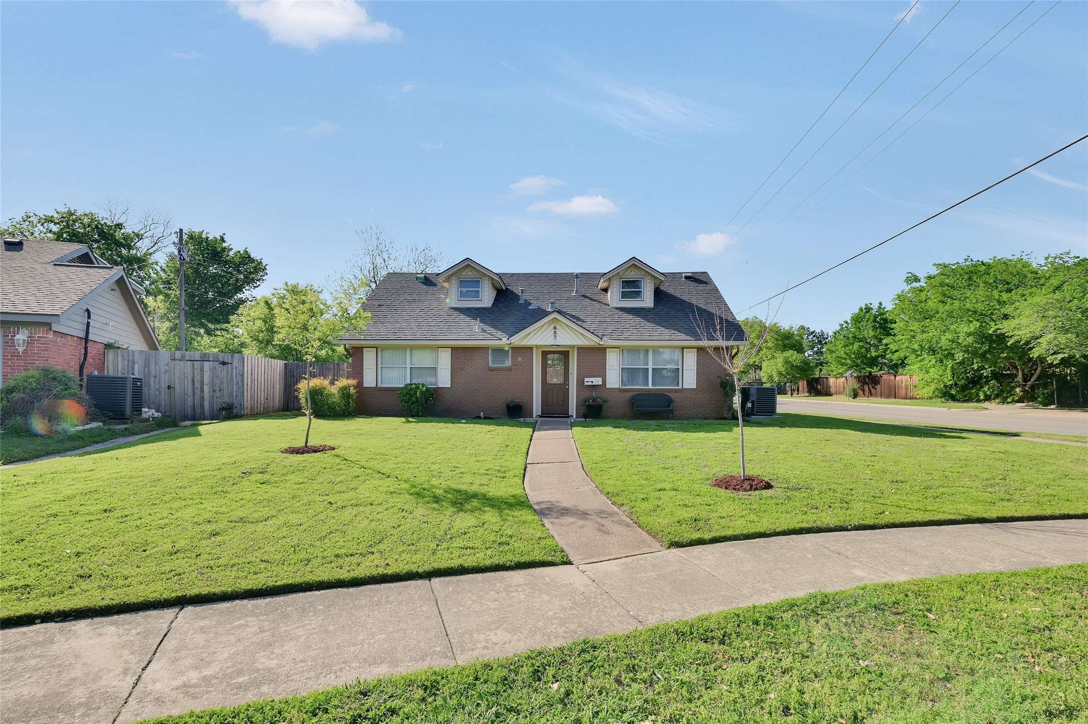 Irving, TX 75061,637 Cambridge DR