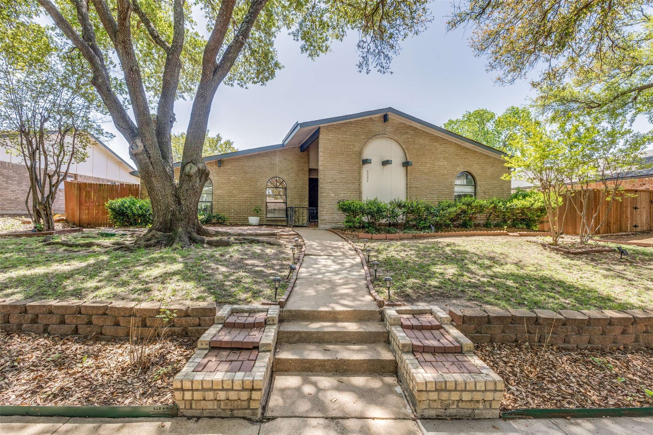 Garland, TX 75044,6006 Excalibur DR