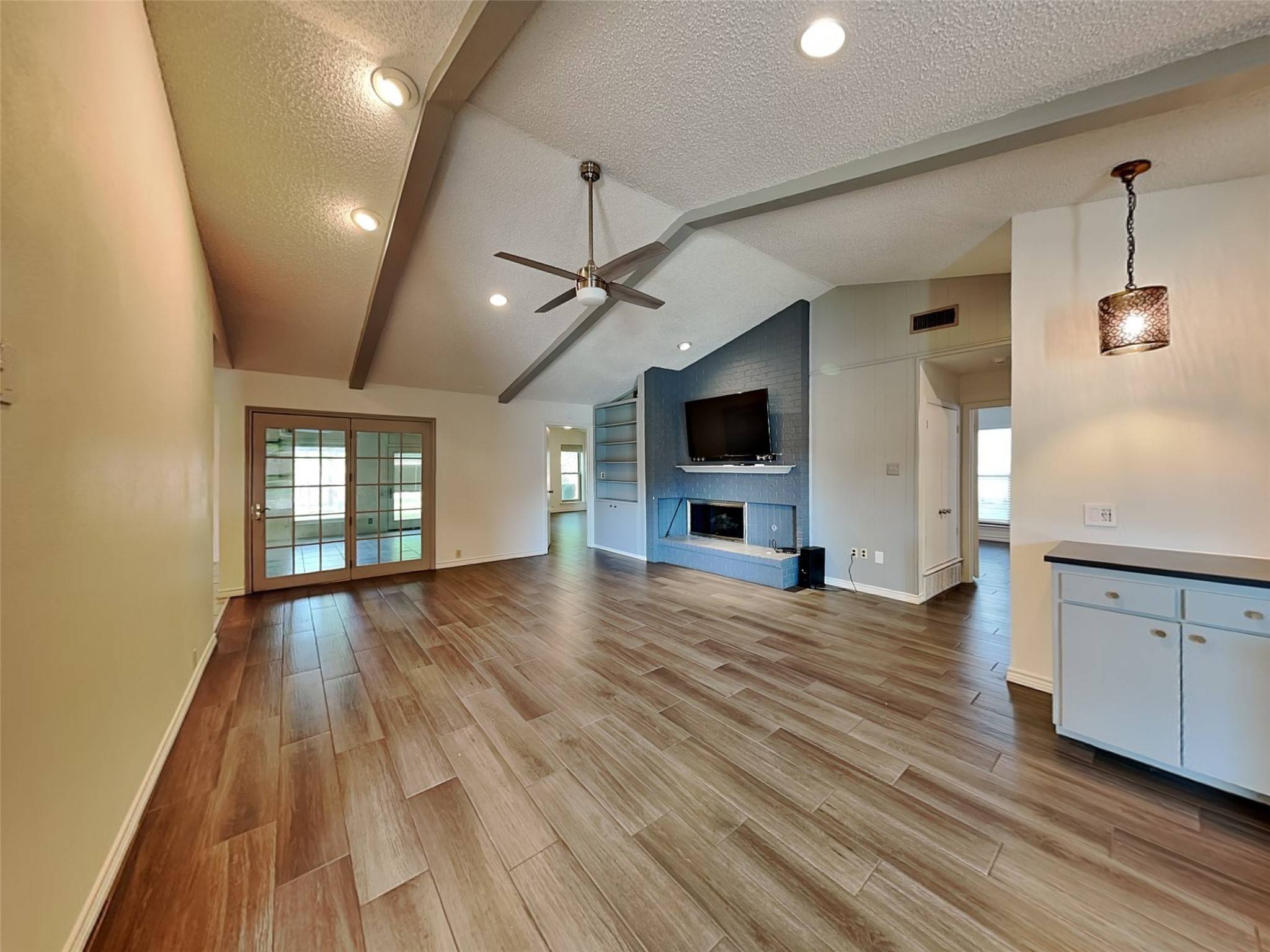 Fort Worth, TX 76133,3413 Wayland DR