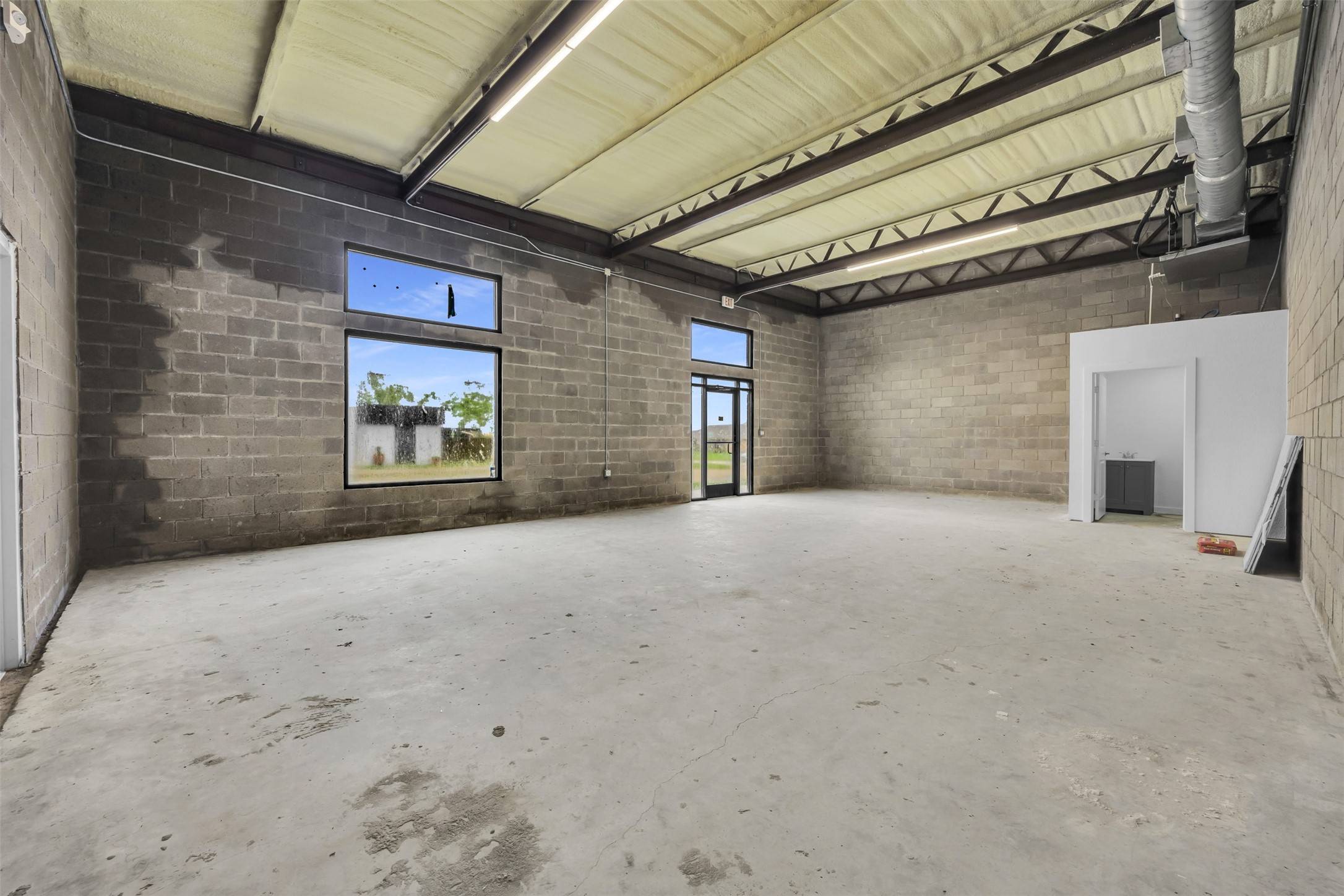 Rice, TX 75155,102 N Dallas ST