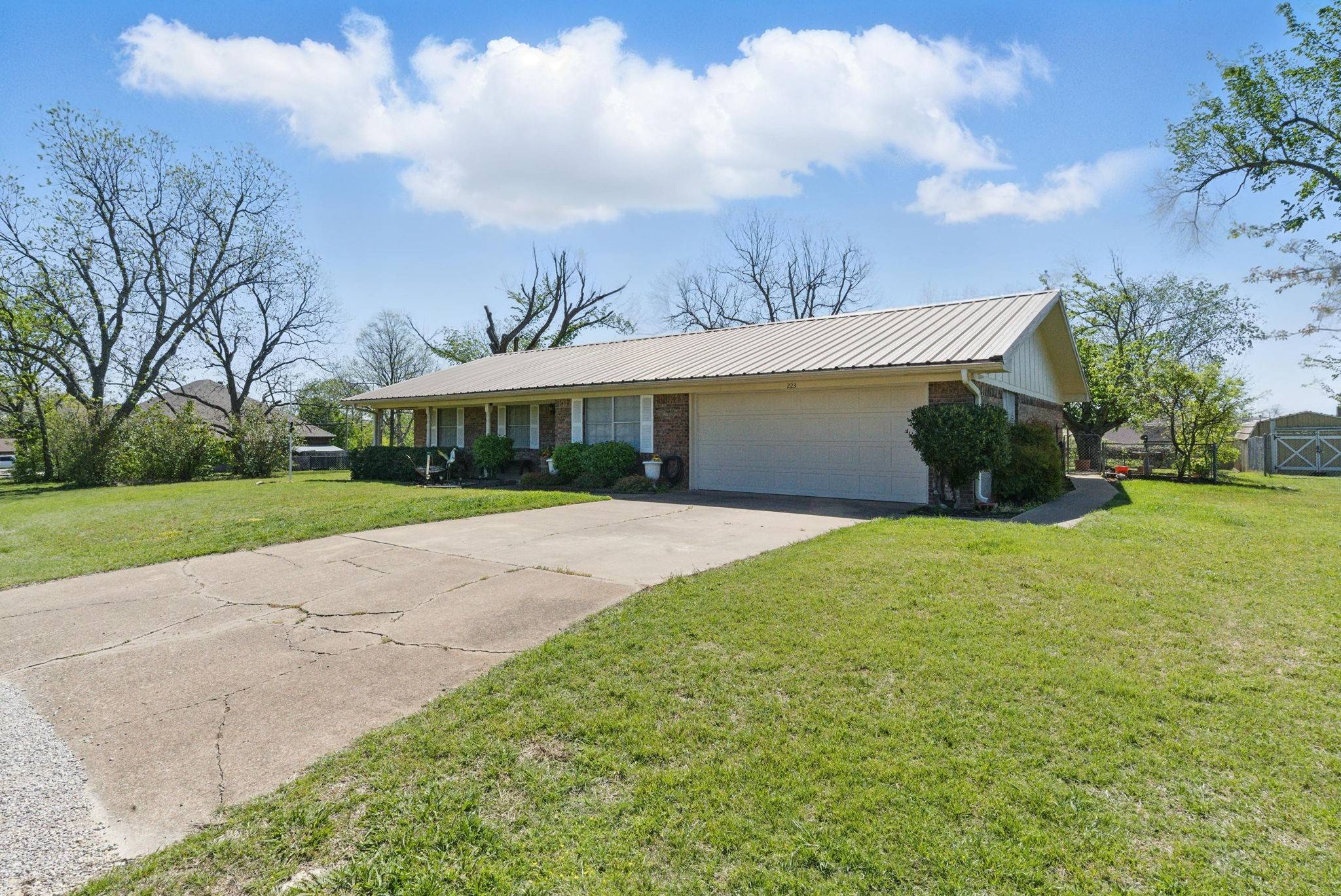 Stephenville, TX 76401,223 Idella ST