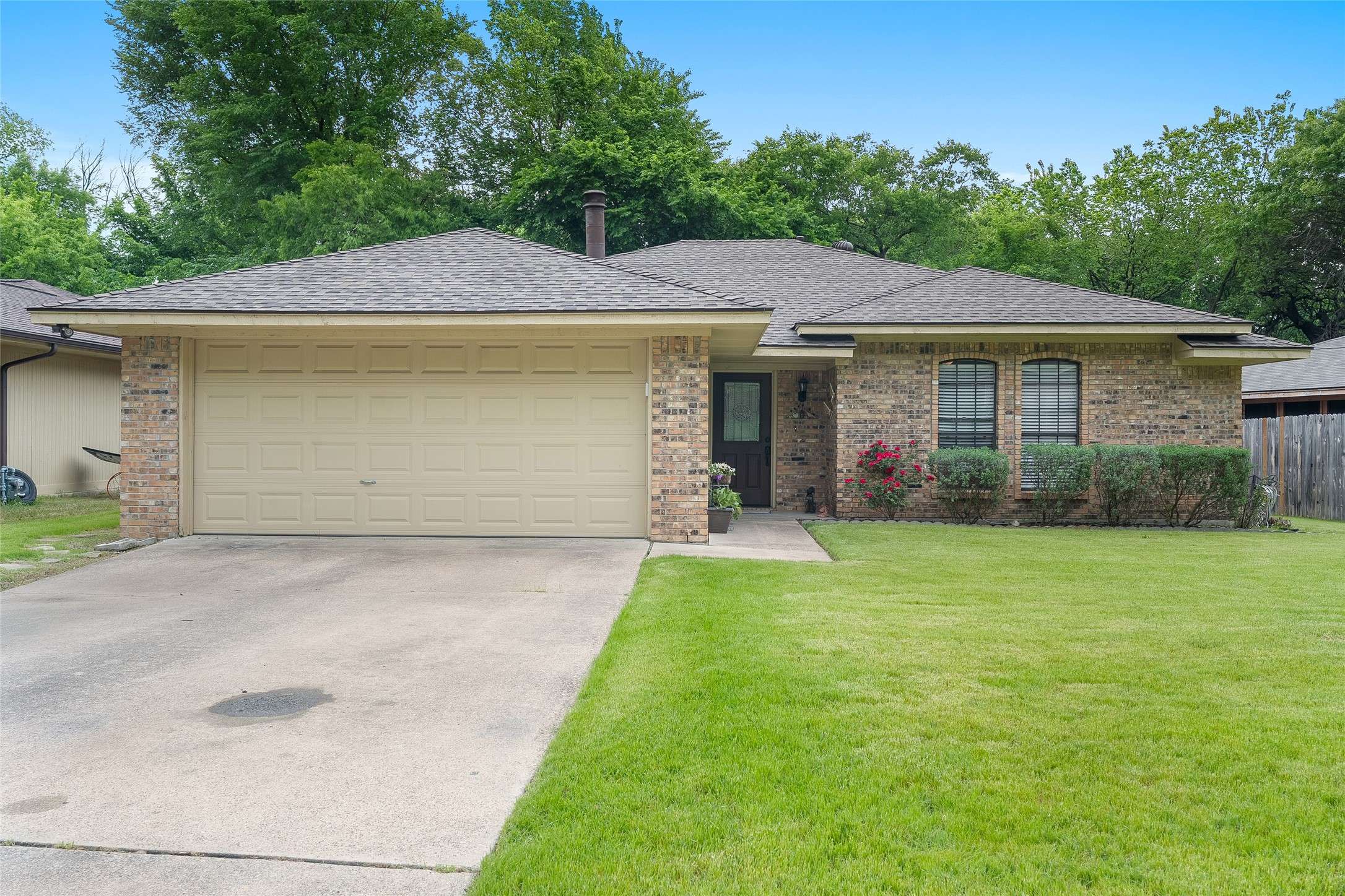 Duncanville, TX 75137,1510 limetree LN