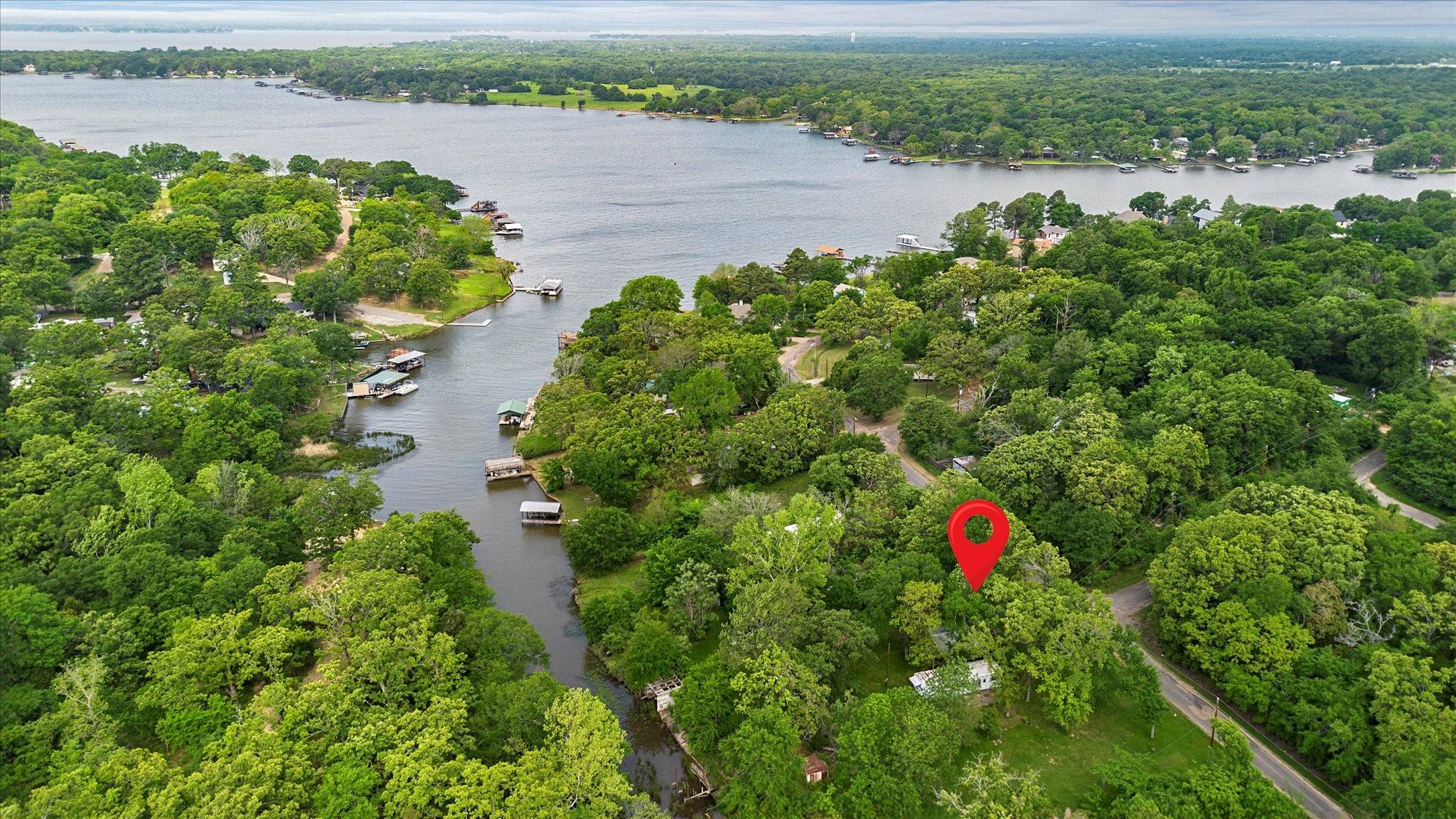 Mabank, TX 75156,206 Oak Hills DR