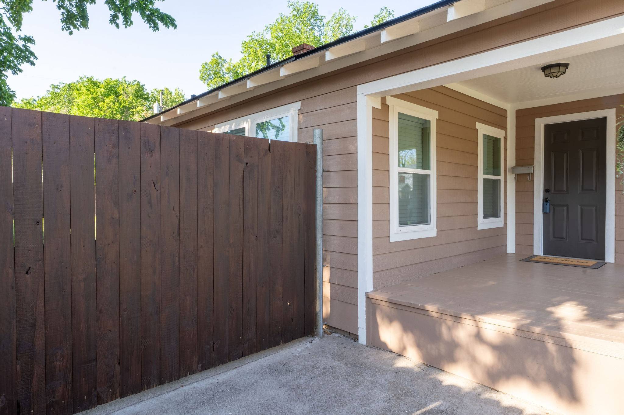 Fort Worth, TX 76107,3315 W 5th ST