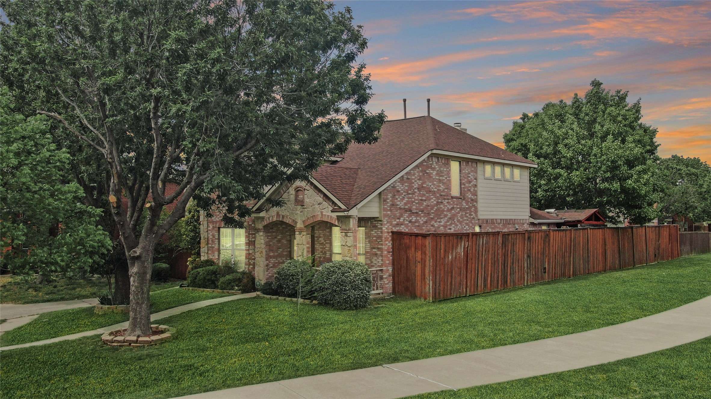 The Colony, TX 75056,5428 Redwater CT