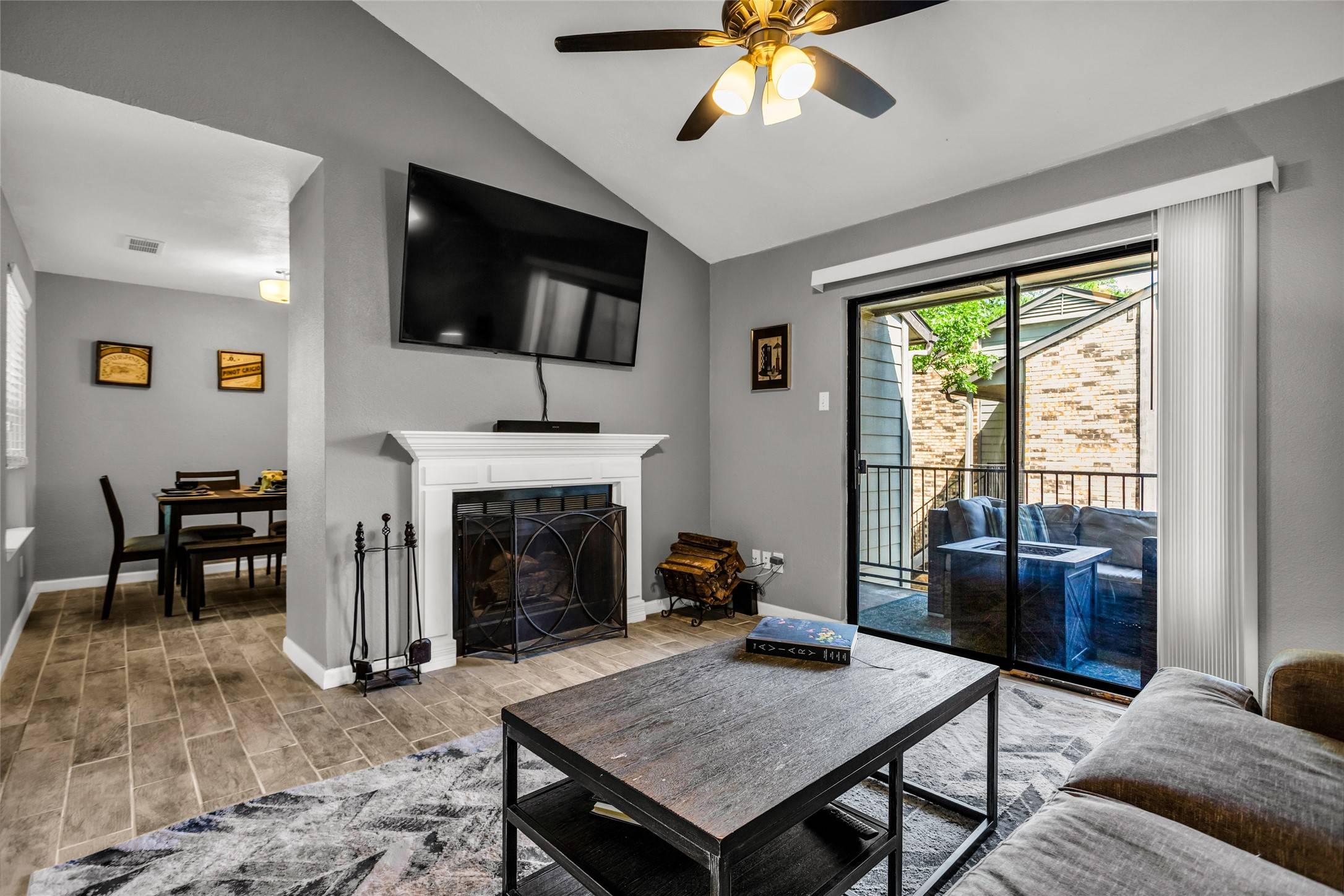 Dallas, TX 75248,5335 Bent Tree Forest DR #267