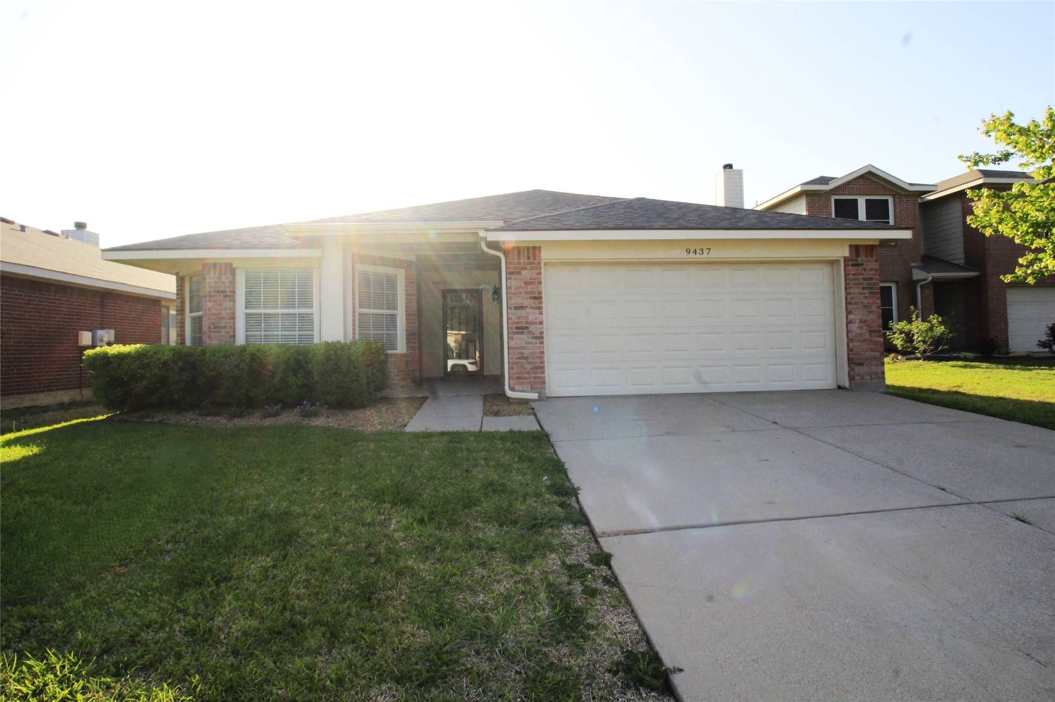 Fort Worth, TX 76244,9437 Sundial DR
