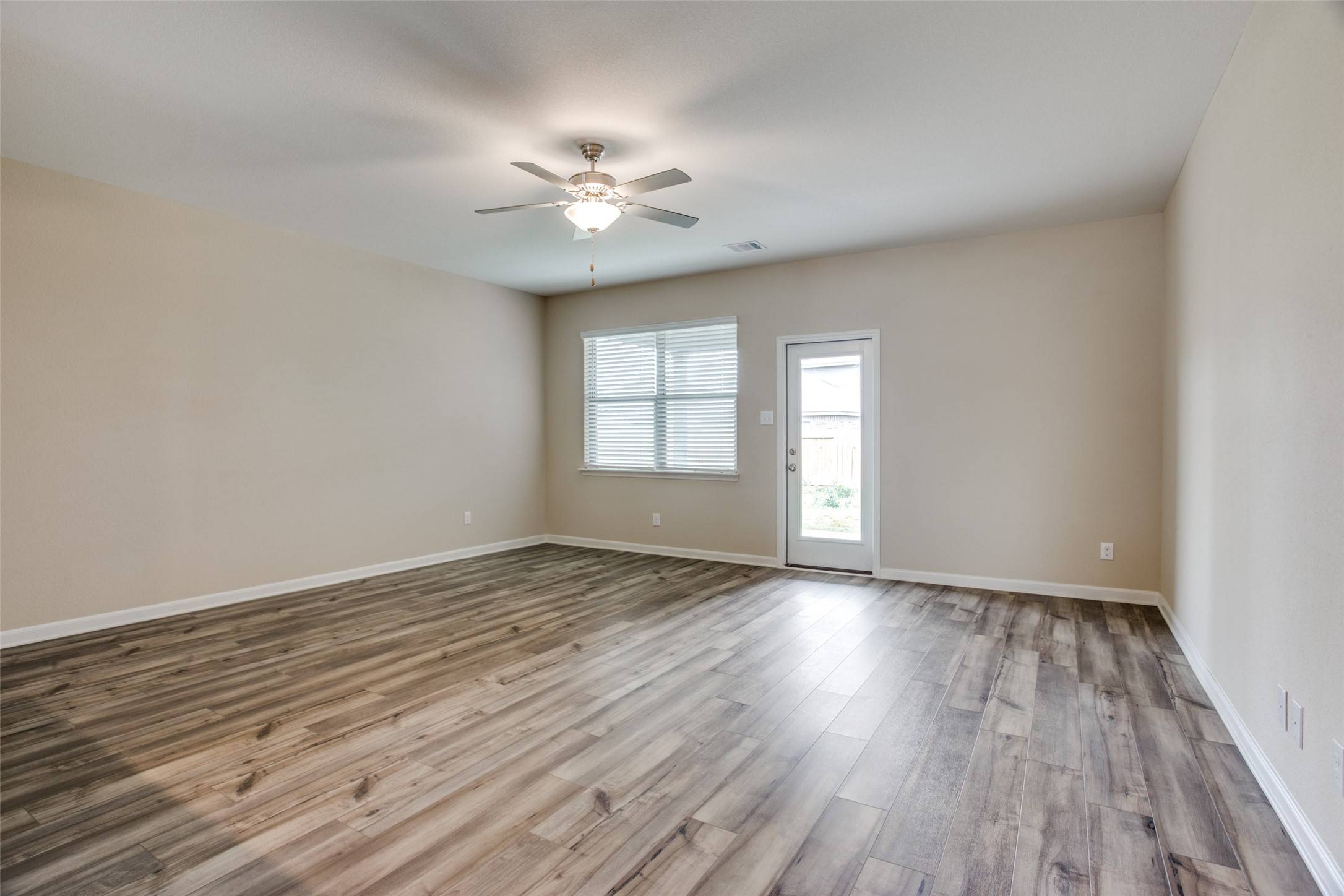 Crowley, TX 76036,1012 Tumbleweed TRL