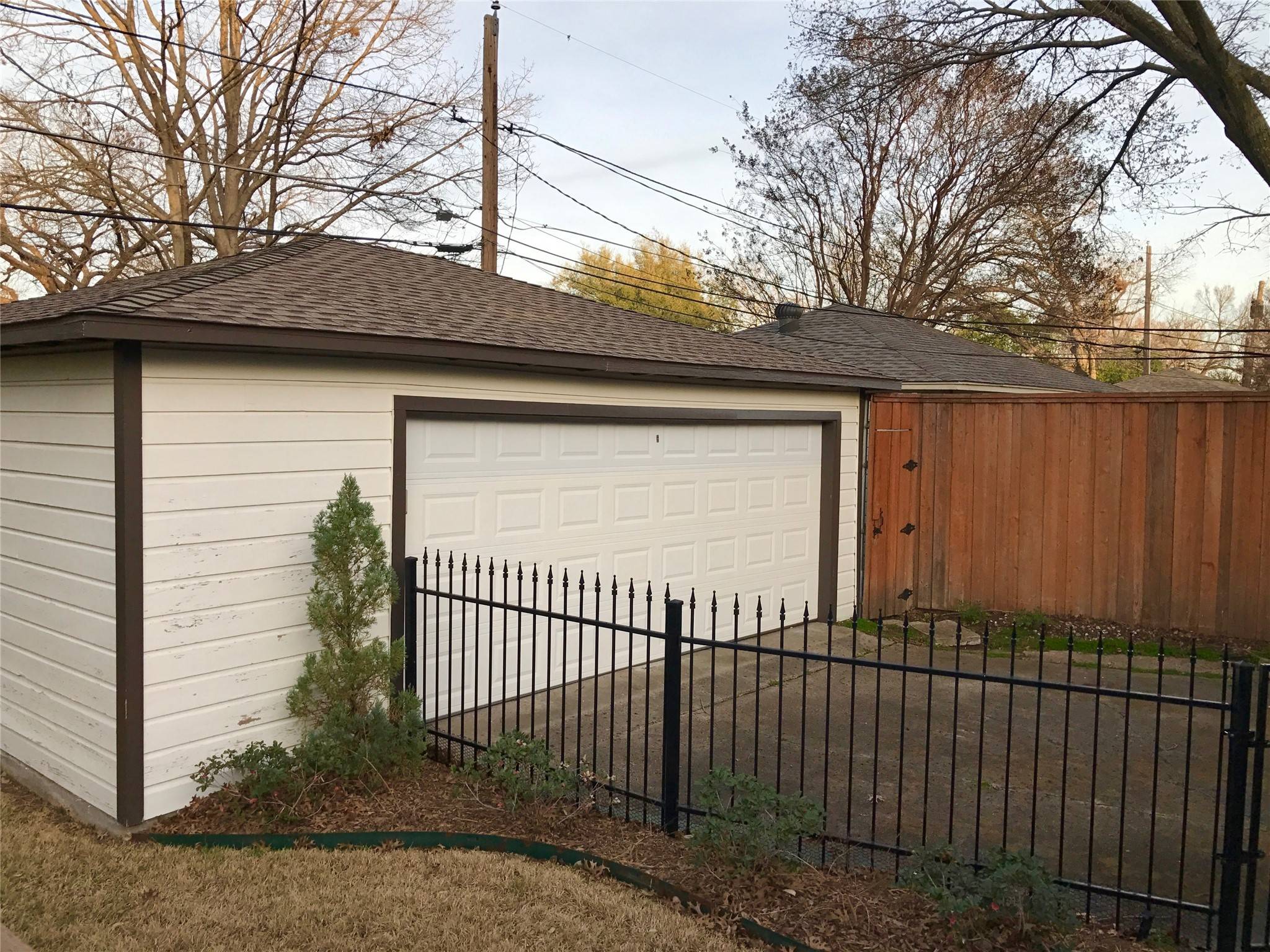 Dallas, TX 75214,7219 Clemson DR