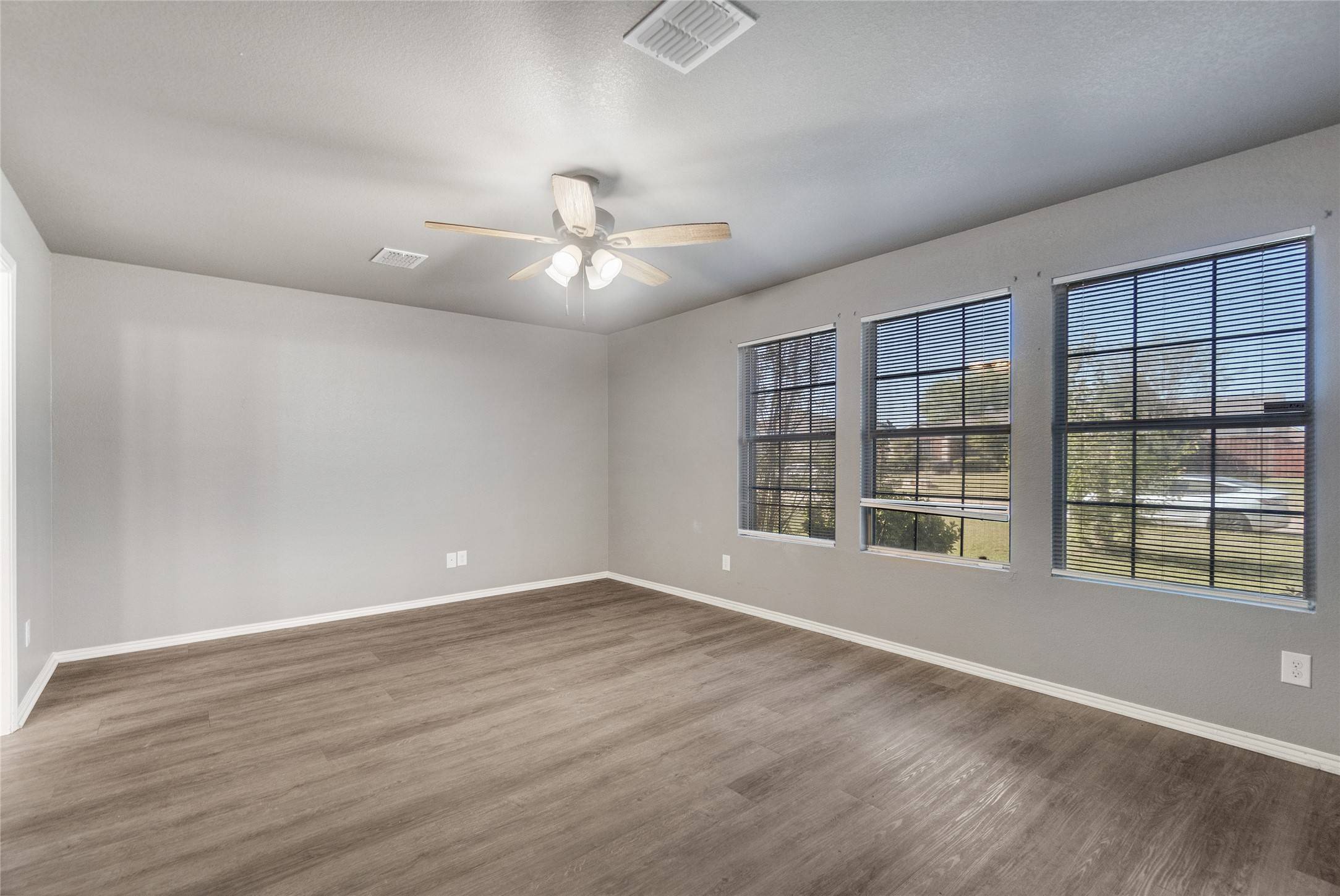 Cedar Hill, TX 75104,626 Bluechalk DR