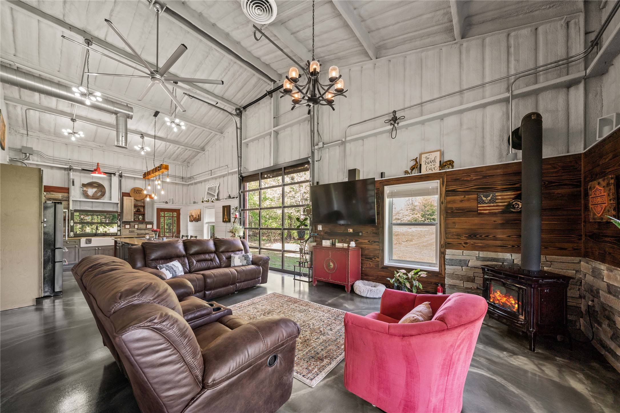 Larue, TX 75770,13391 County Road 4336