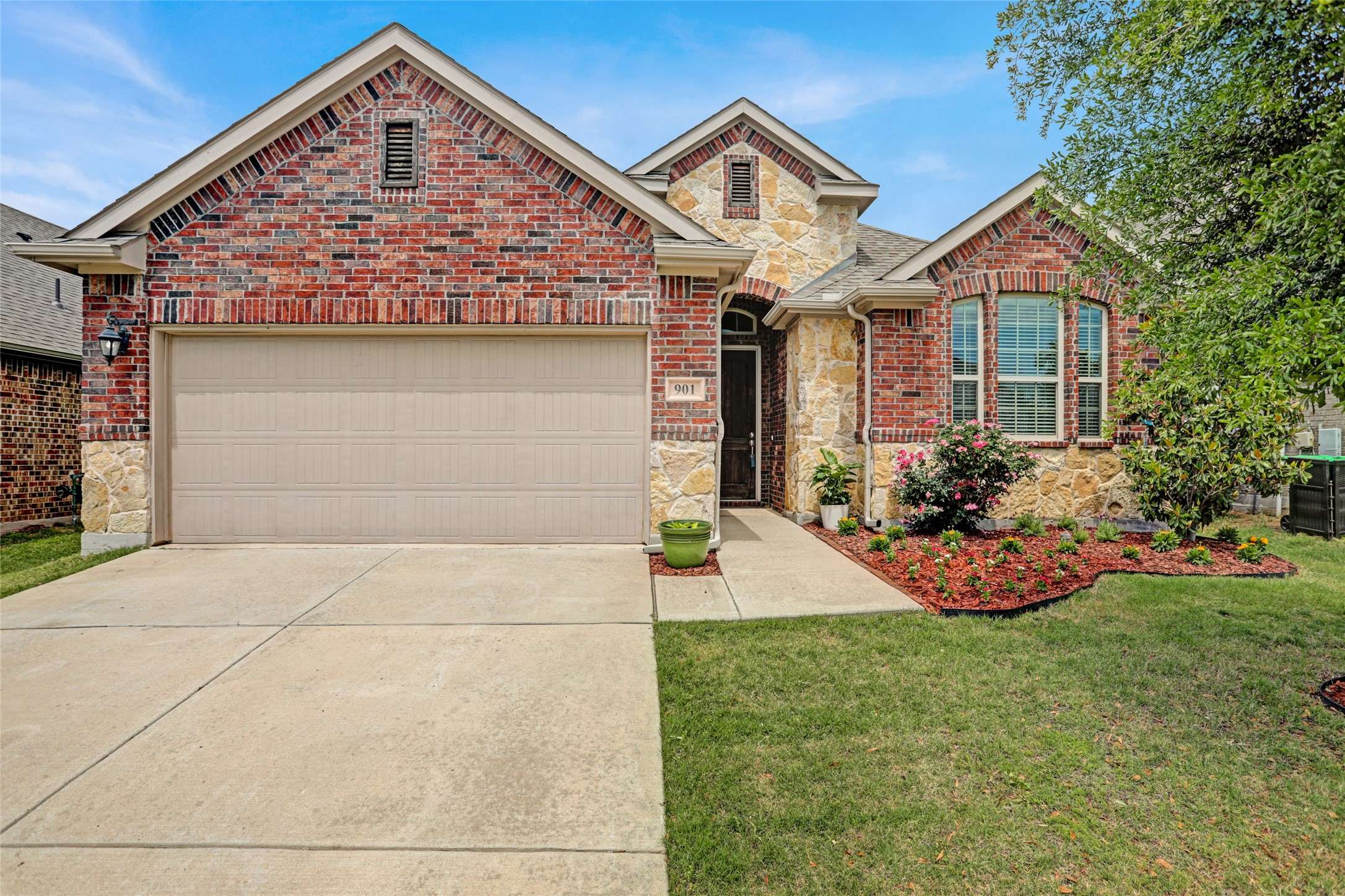 Little Elm, TX 75068,901 Lake Sierra WAY