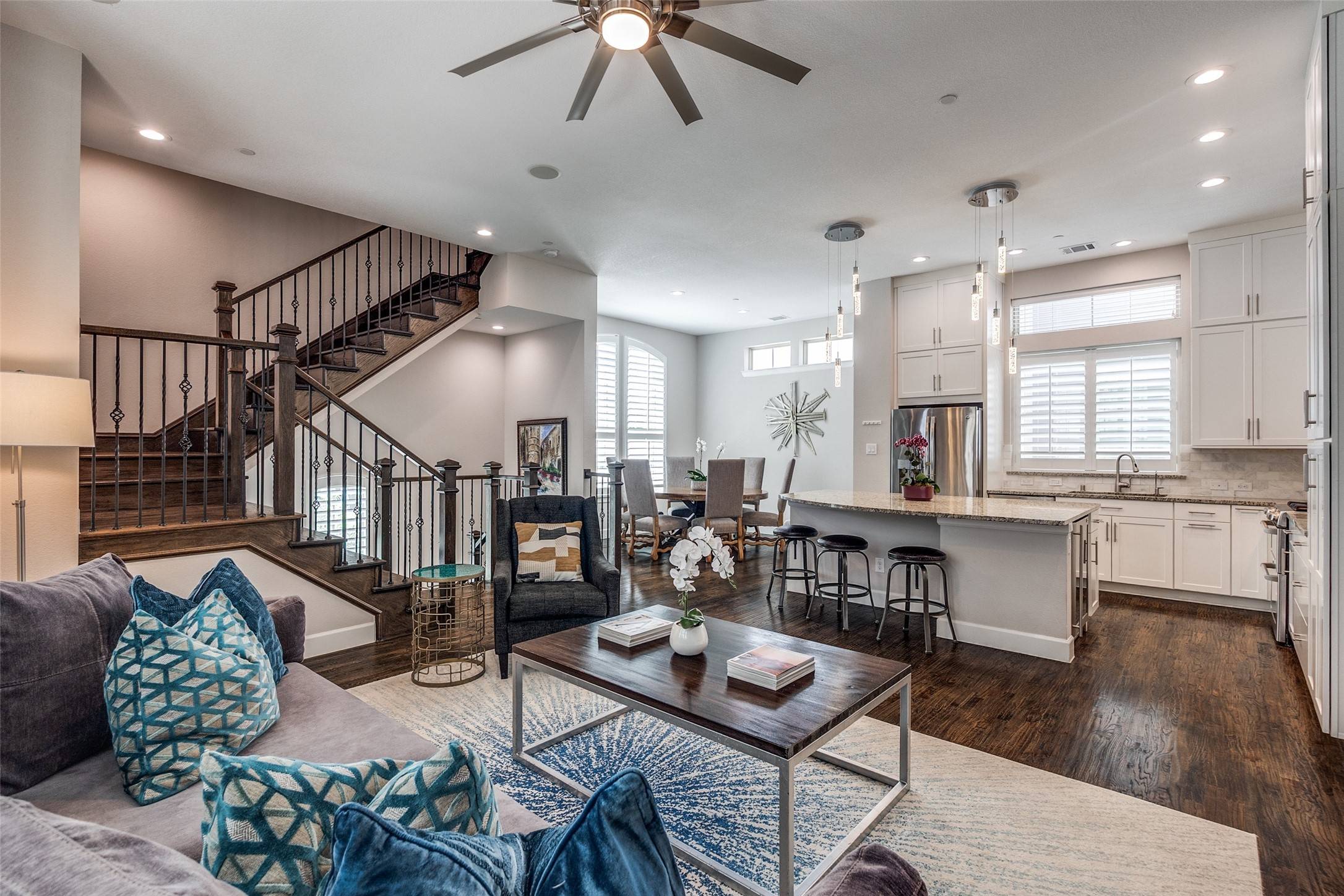 Dallas, TX 75204,731 Spanish Oaks PL