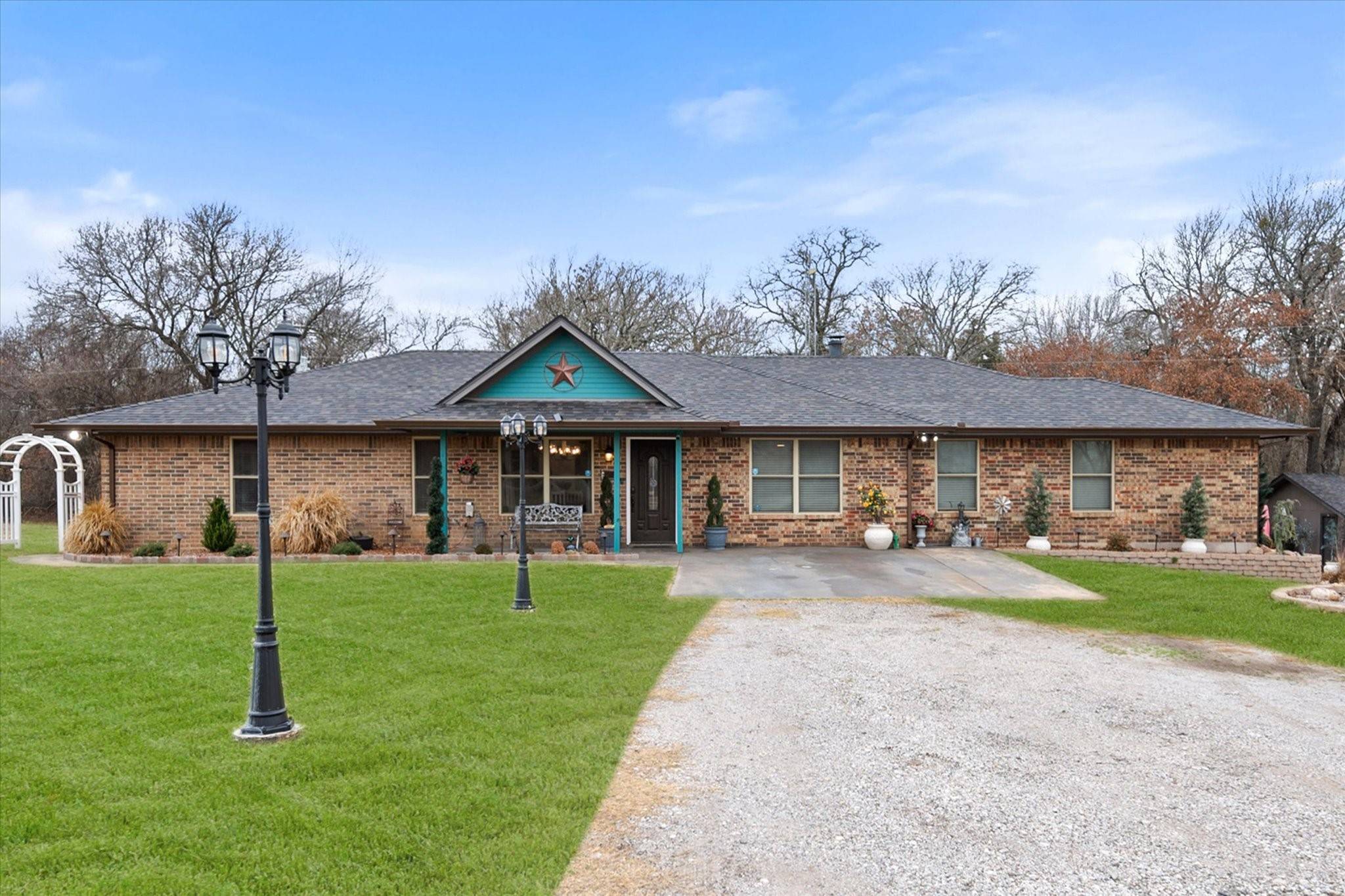 Weatherford, TX 76088,5197 Zion Hill RD