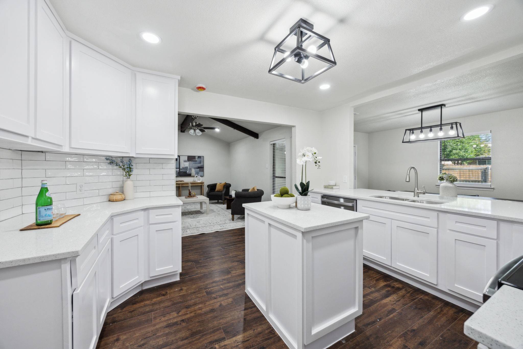 Watauga, TX 76148,6445 Meadowlark LN E