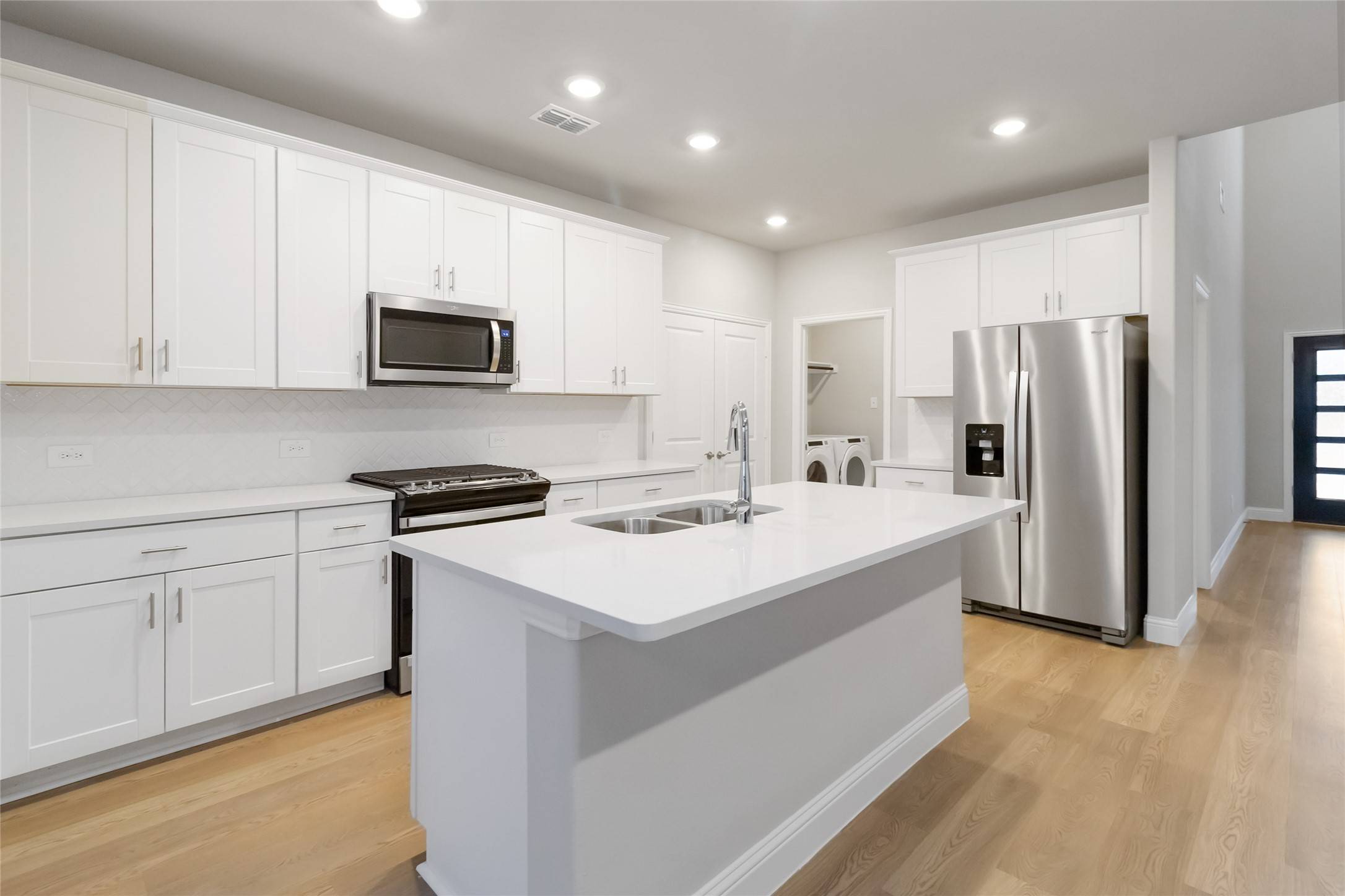 Lowry Crossing, TX 75069,616 McKenna DR