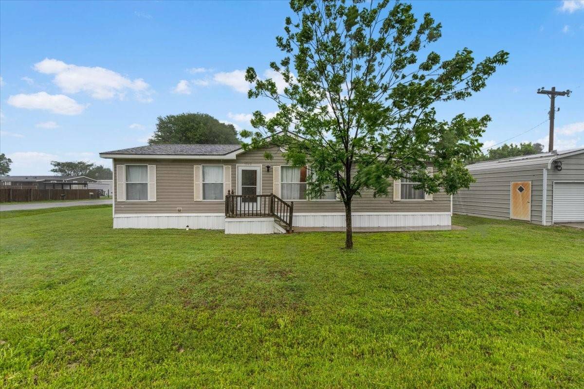 Pelican Bay, TX 76020,1900 Pelican DR N