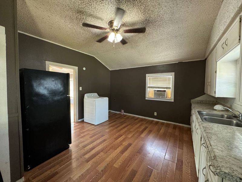 Eastland, TX 76448,212 E Valley ST