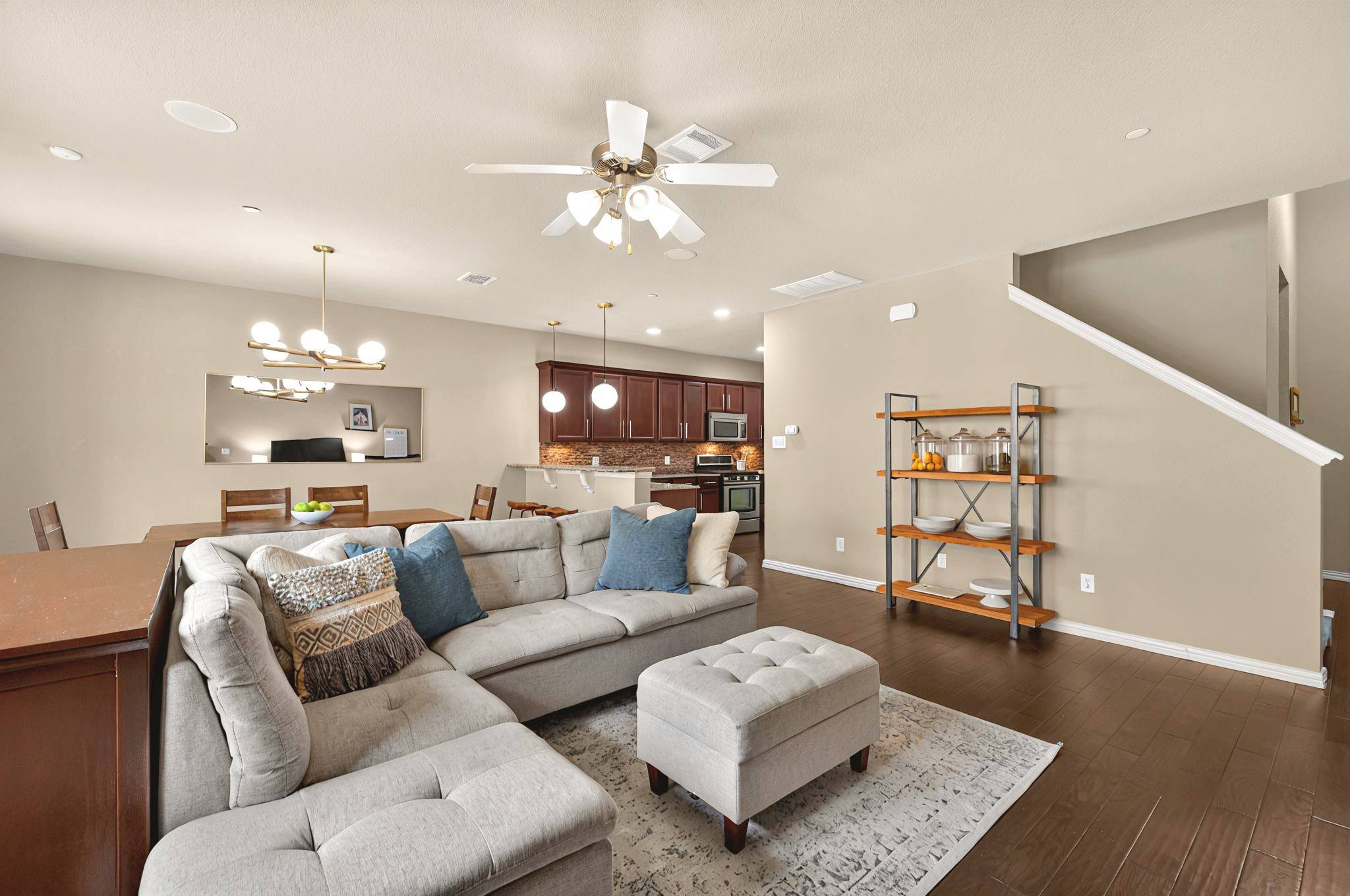 Lewisville, TX 75067,415 Teague DR