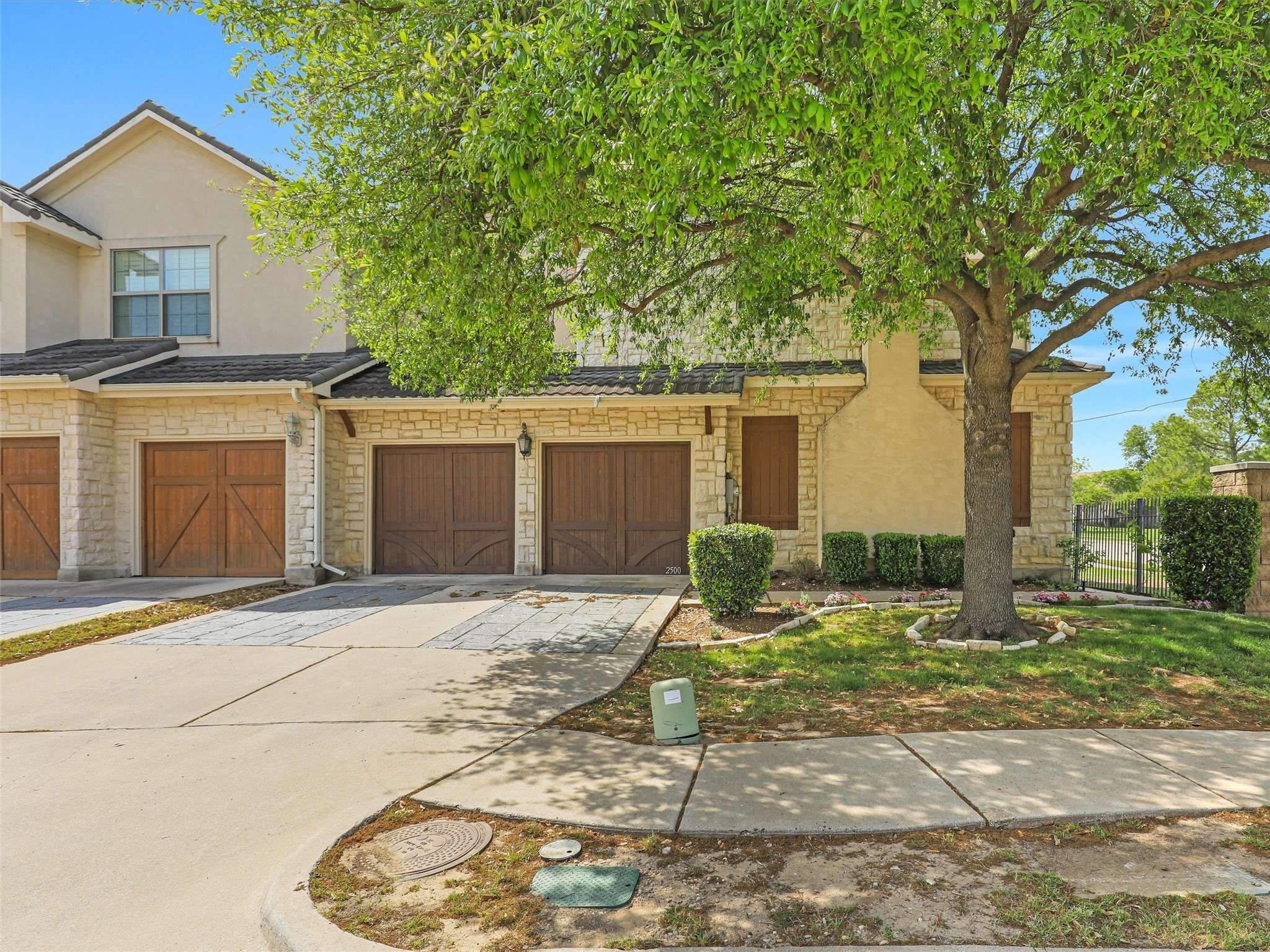 Carrollton, TX 75006,2500 Fountain CV