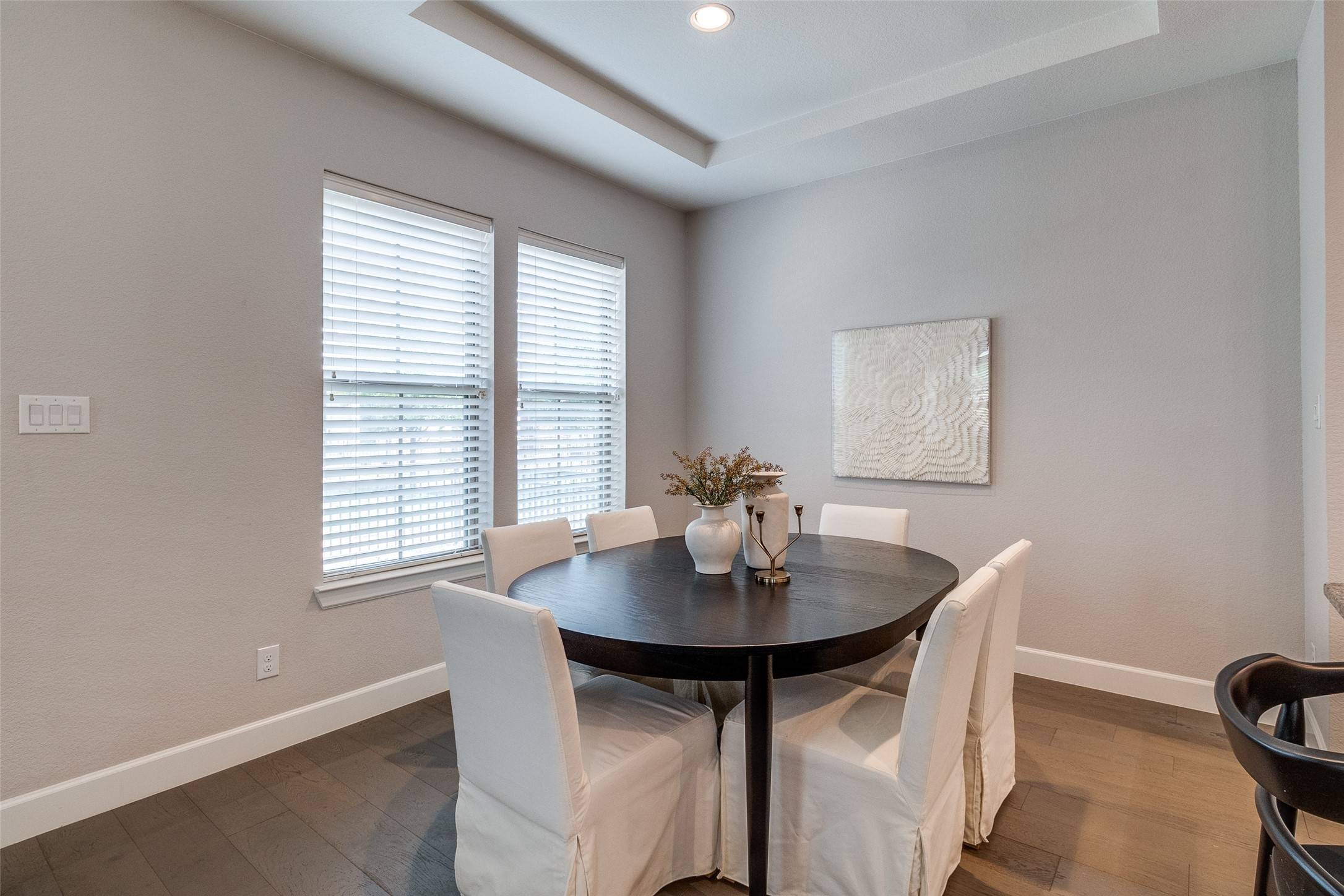 Dallas, TX 75212,1163 Manacor LN