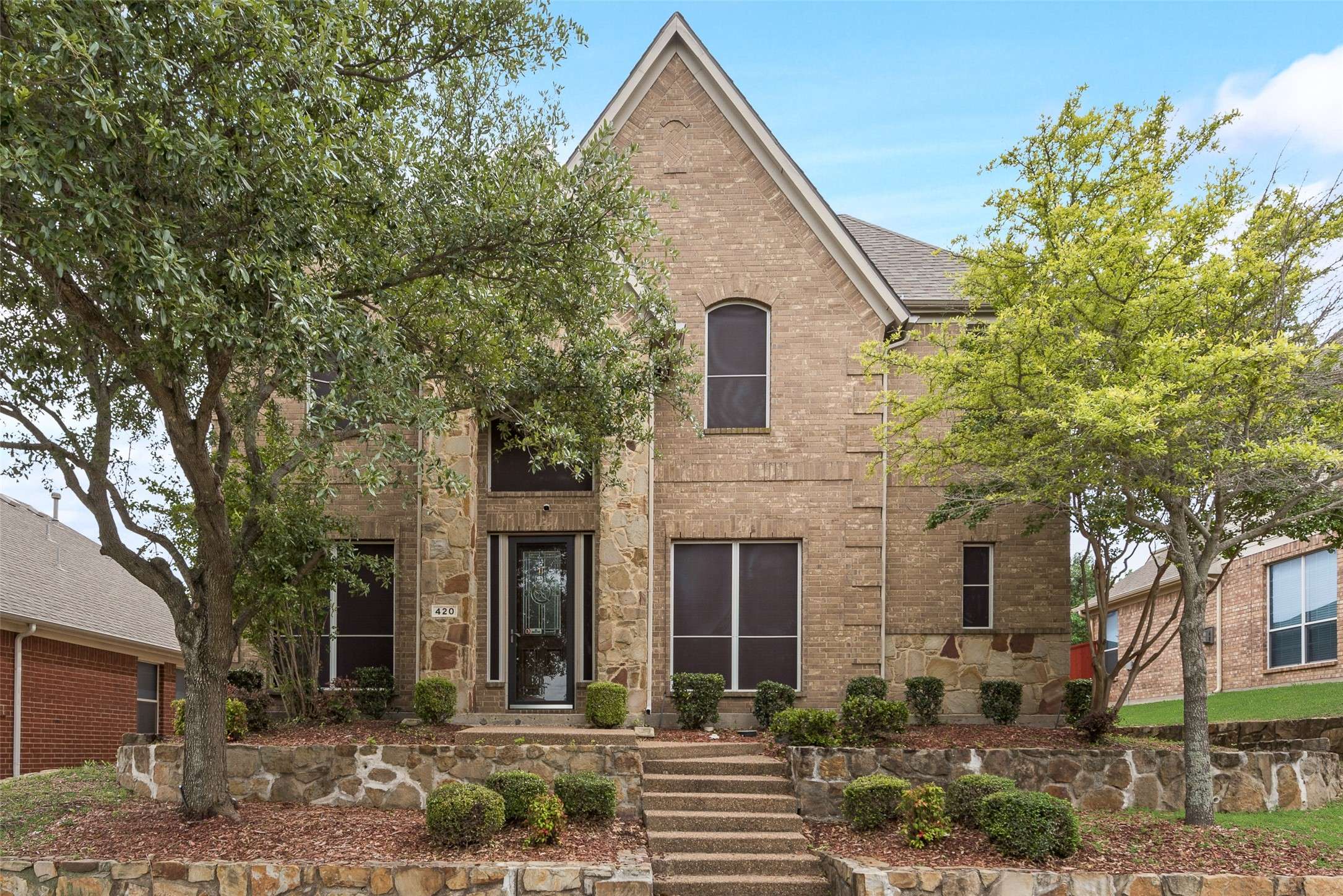 Desoto, TX 75115,420 Castle ST