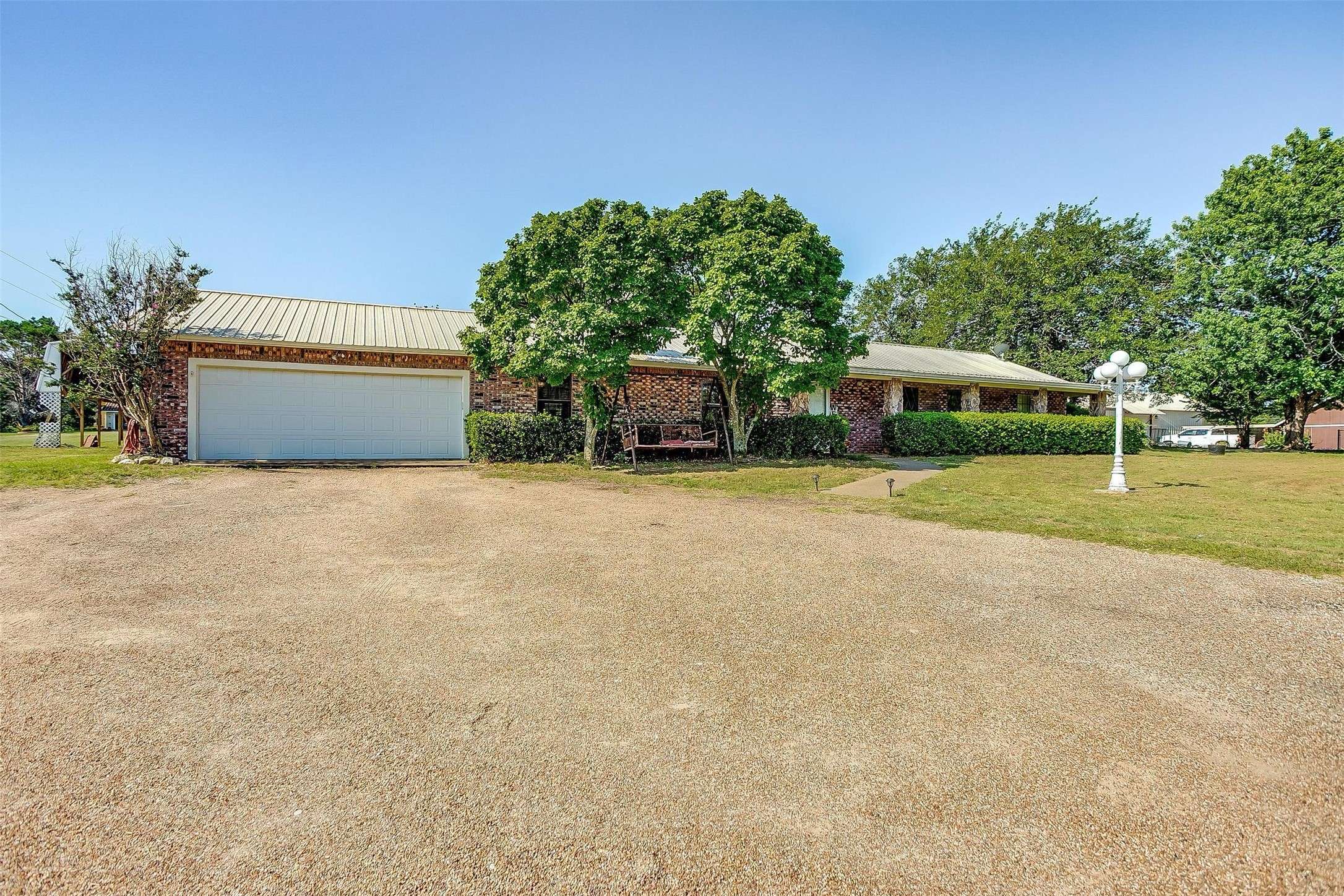 Cleburne, TX 76031,1016 County Road 701 RD