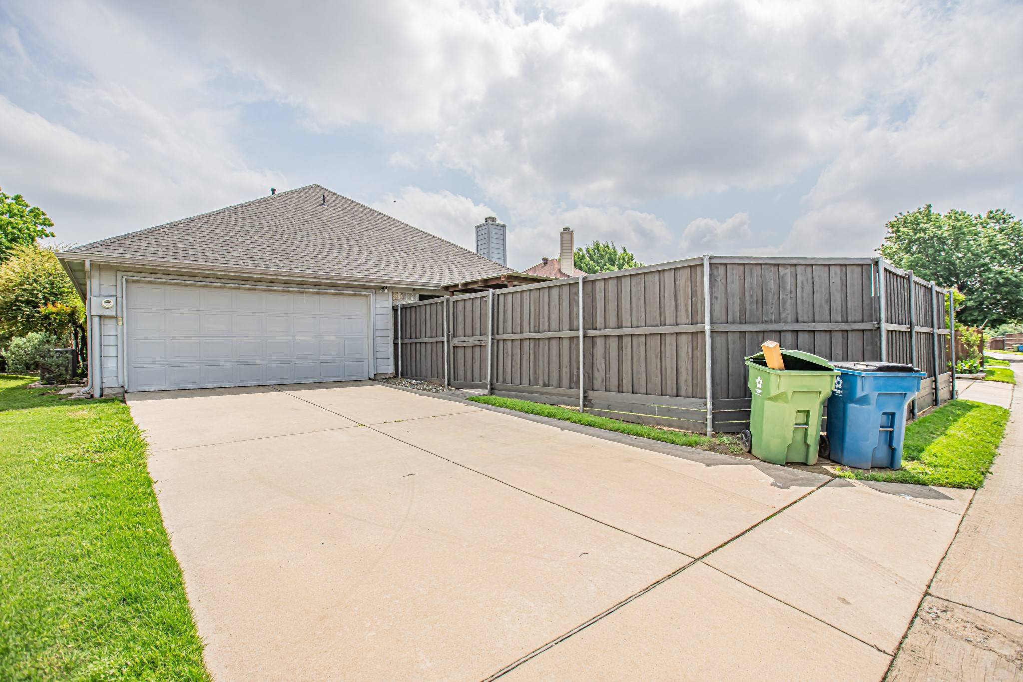 Lewisville, TX 75077,1172 Taylor LN