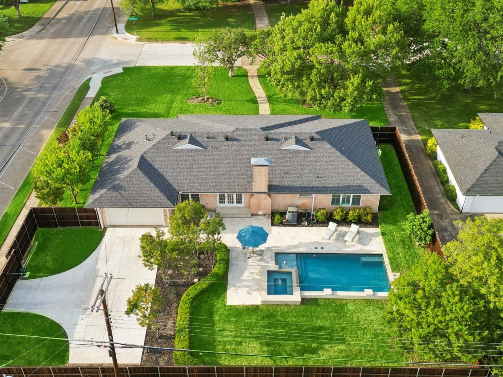 Dallas, TX 75230,5706 Lindenshire LN