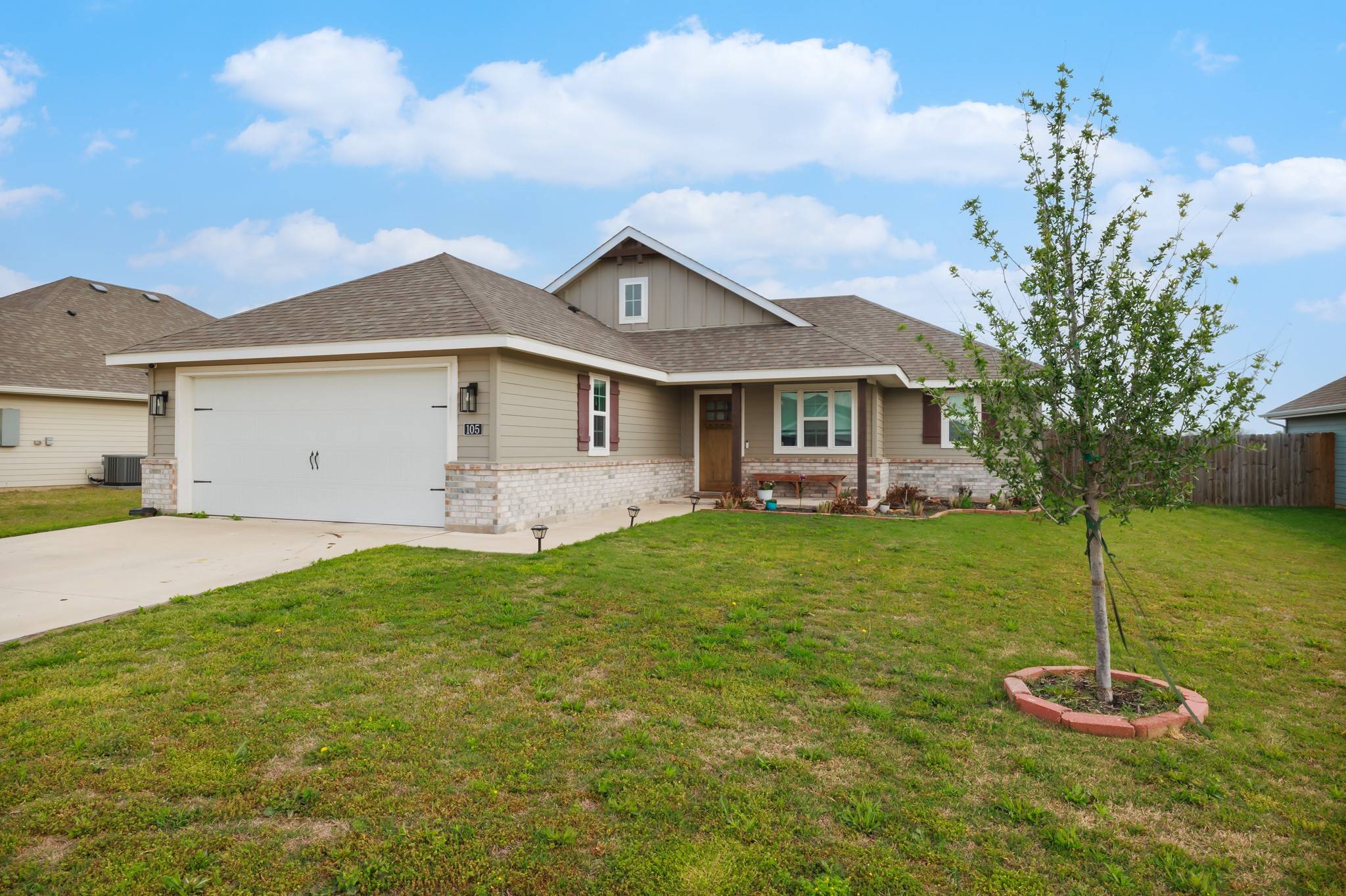 Lindsay, TX 76240,105 Mustang DR