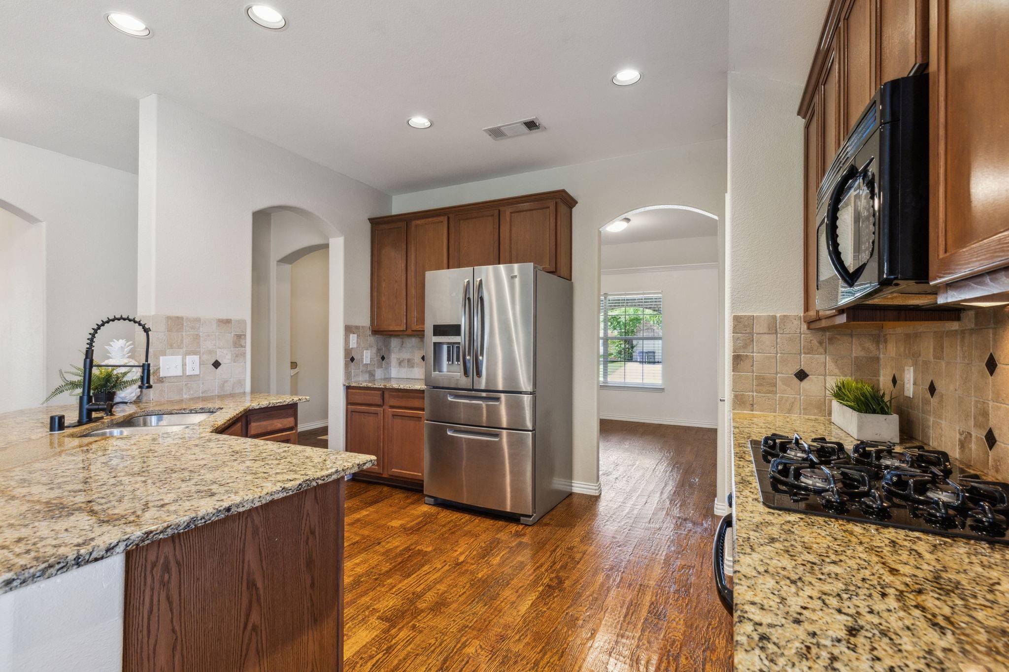 Mckinney, TX 75071,5300 Promised Land DR