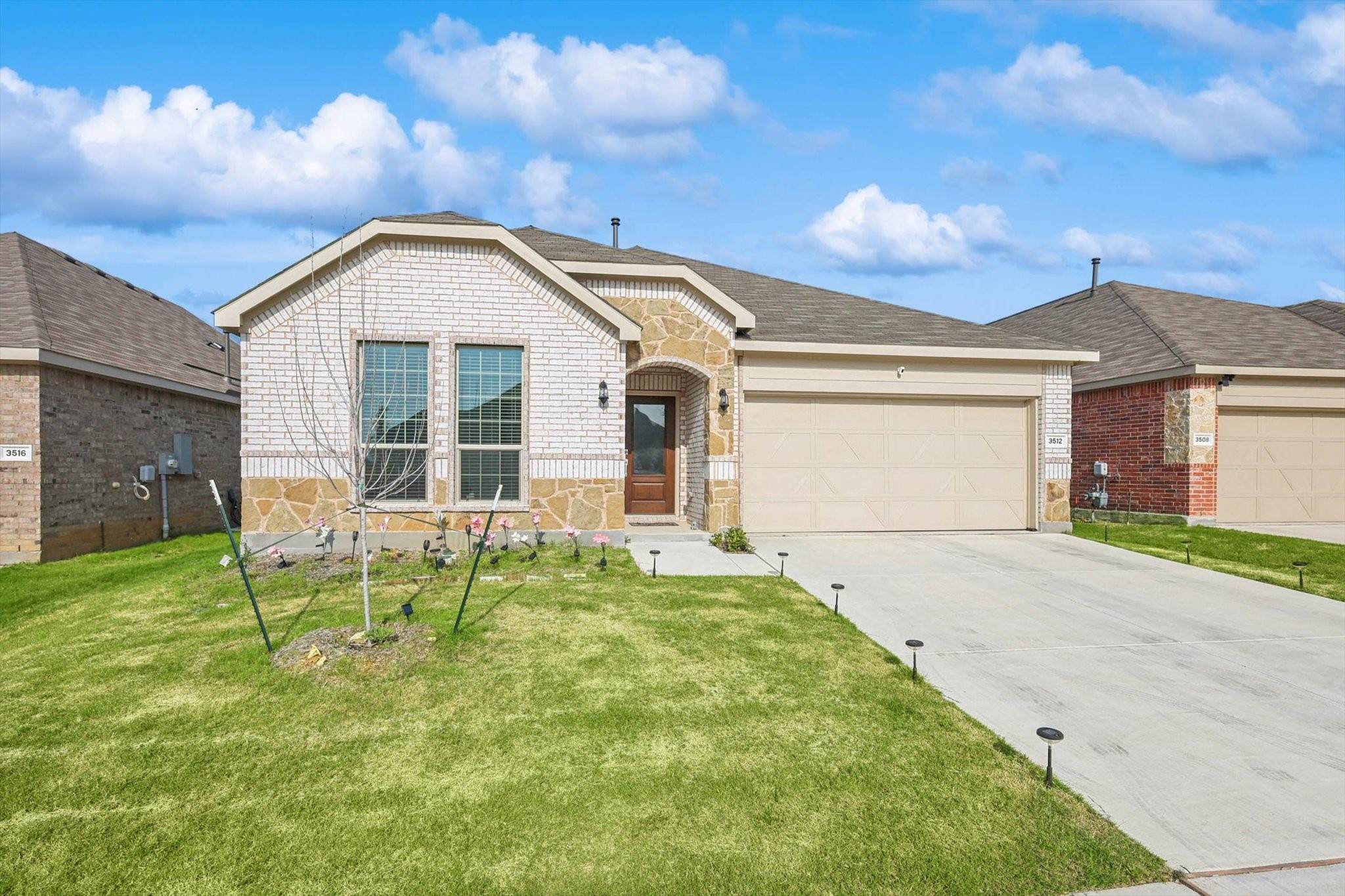 Denton, TX 76207,3512 Chasemoor DR