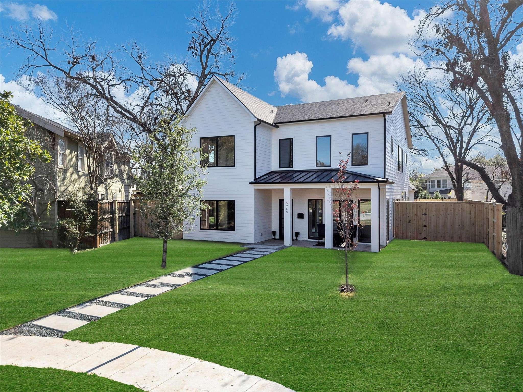 Dallas, TX 75206,5940 Bryan Pkwy