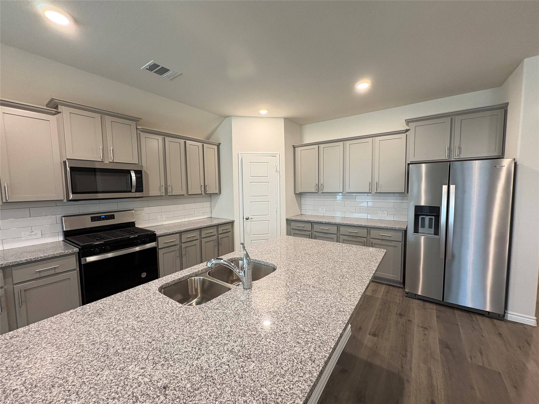 Aubrey, TX 76227,9801 Tinsley ST
